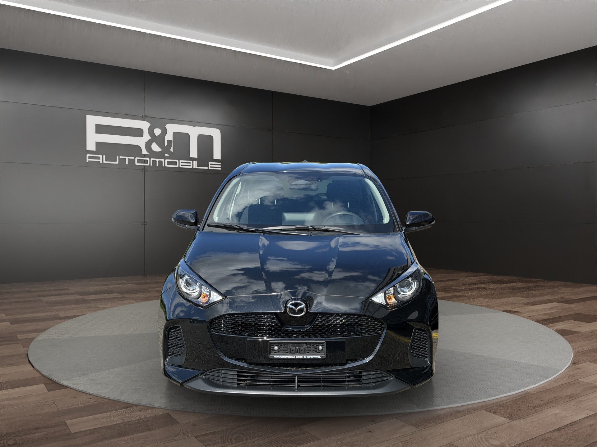 MAZDA 2 Hybrid 1.5 Centre-line-image-1