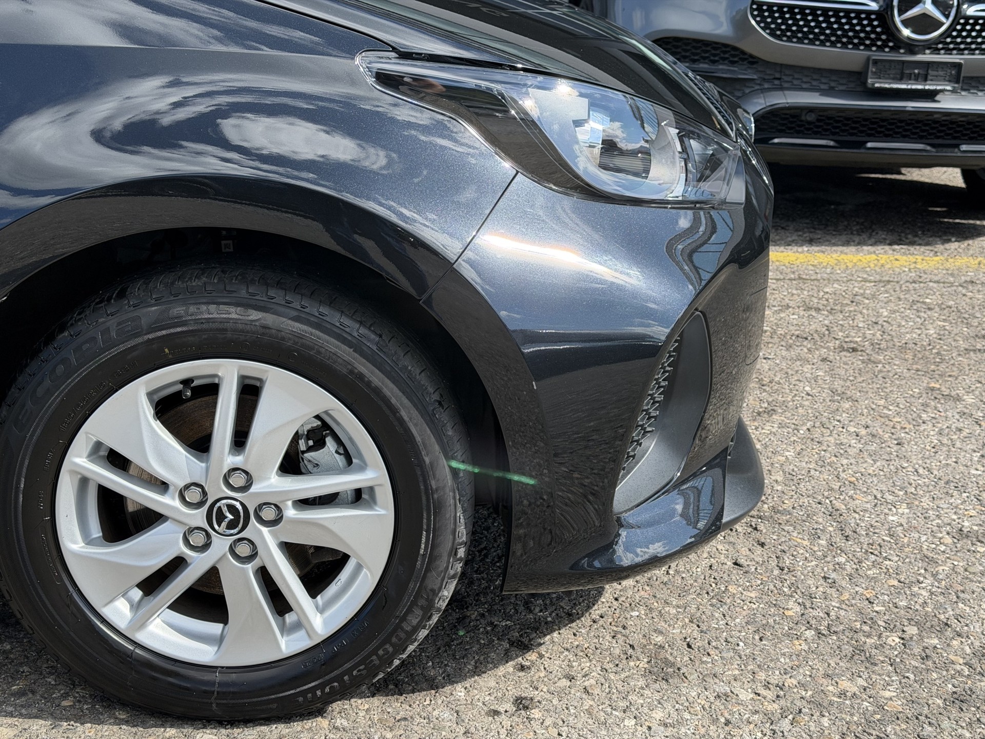 MAZDA 2 Hybrid 1.5 Centre-line-image-2