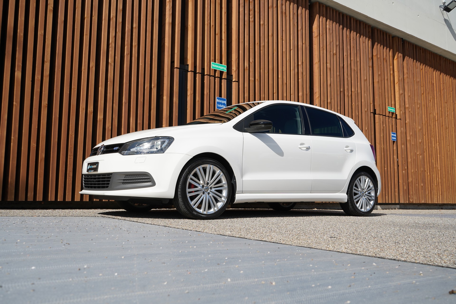 VW POLO 1.4 TSI BLUEGT DSG l 140 PS-image-8