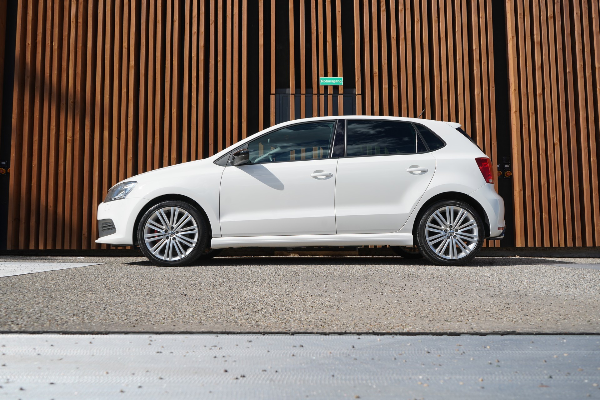 VW POLO 1.4 TSI BLUEGT DSG l 140 PS-image-3
