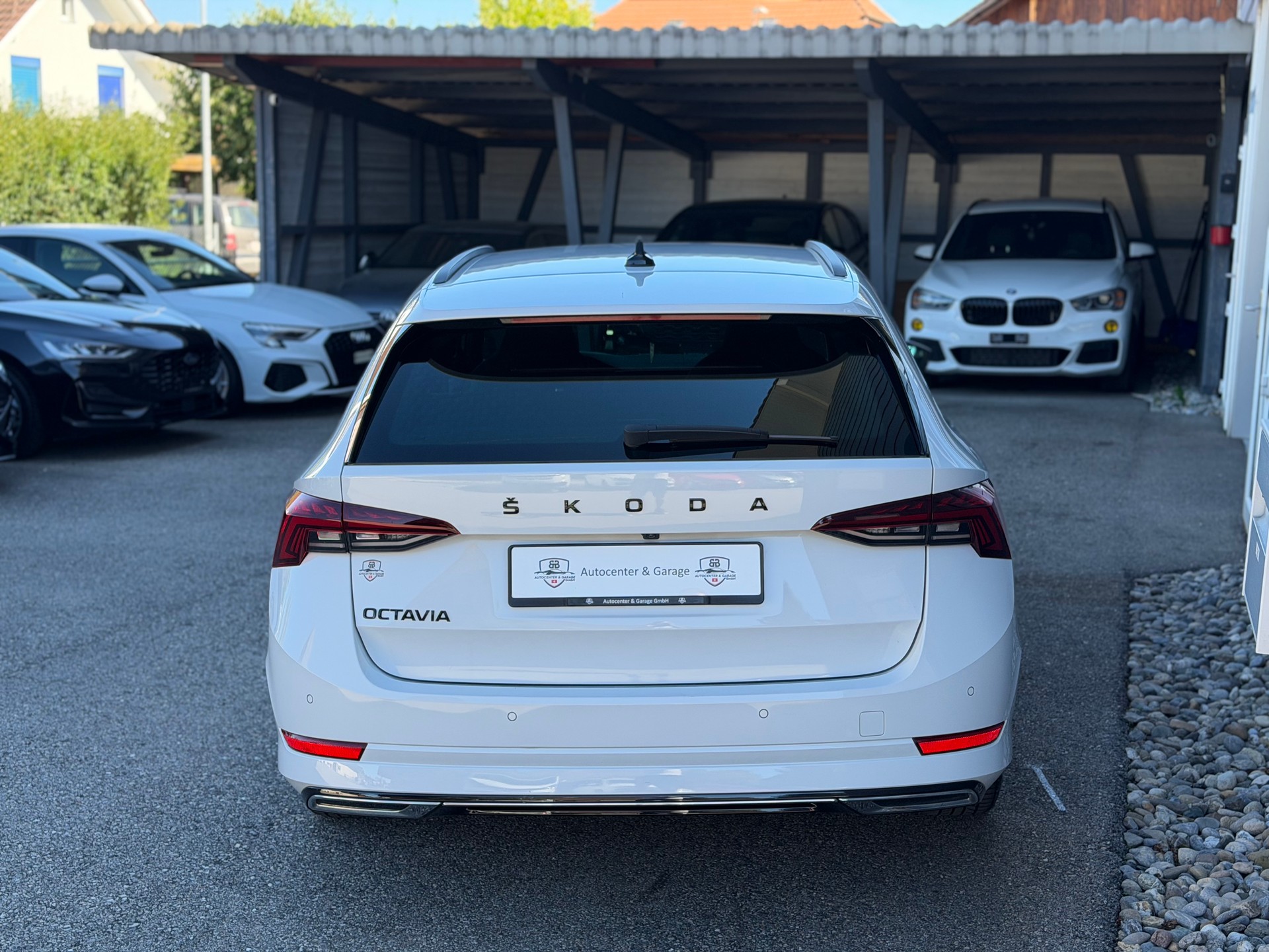 SKODA Octavia Combi 2.0 TSI SportLine DSG 4x4-image-6