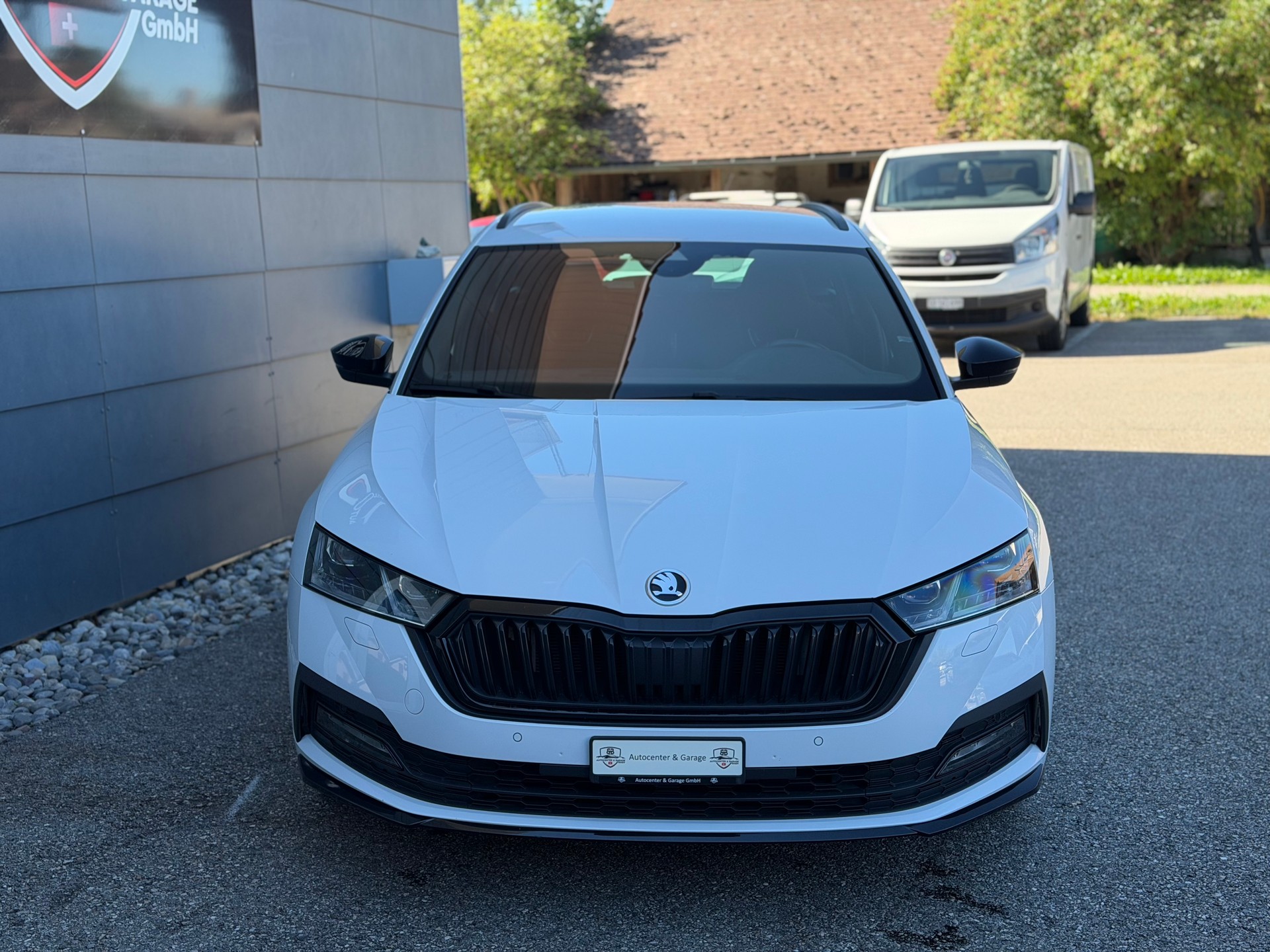 SKODA Octavia Combi 2.0 TSI SportLine DSG 4x4-image-7
