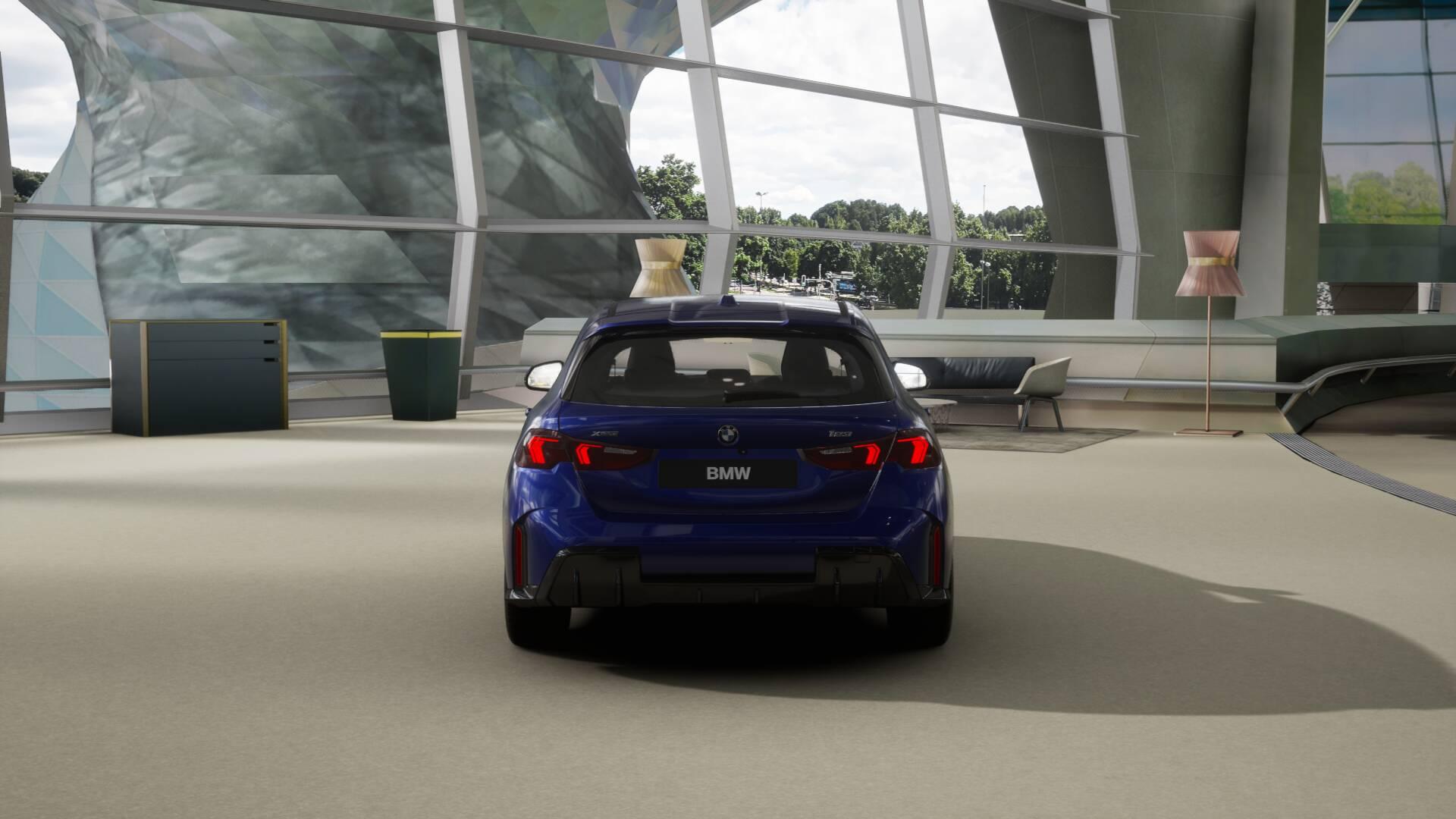 BMW 123 xDrive-image-4