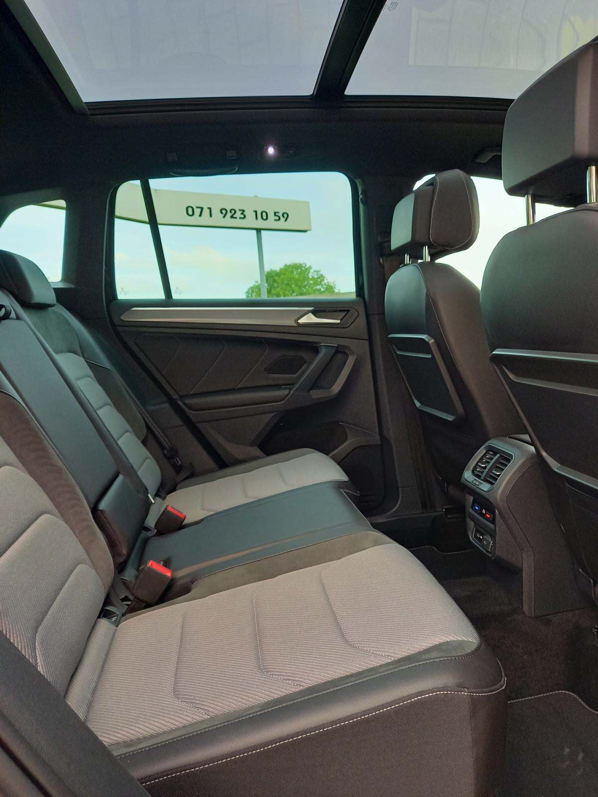 VW Tiguan 2.0TSI Highline 4Motion DSG **R-Line**-image-12