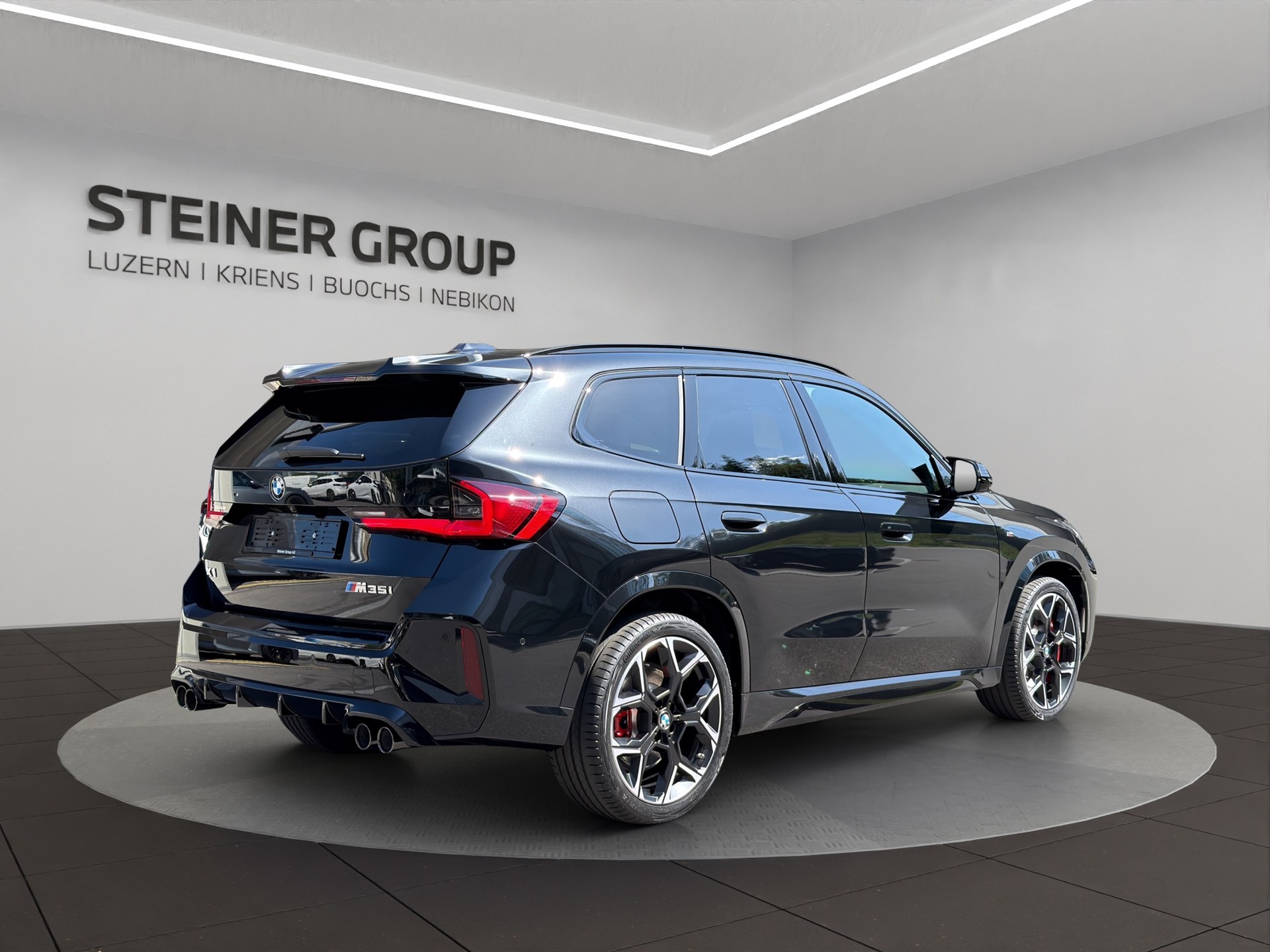 BMW X1 xDrive M35i-image-4