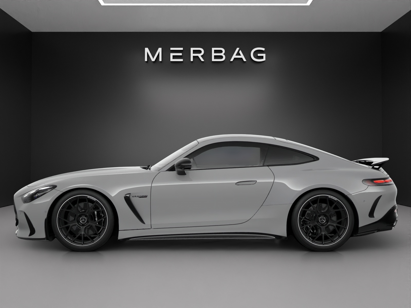 MERCEDES-BENZ AMG GT 55 4Matic+ Executive Edition-image-5
