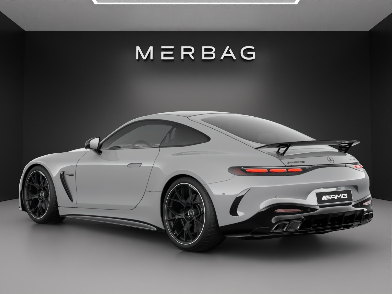 MERCEDES-BENZ AMG GT 55 4Matic+ Executive Edition-image-4
