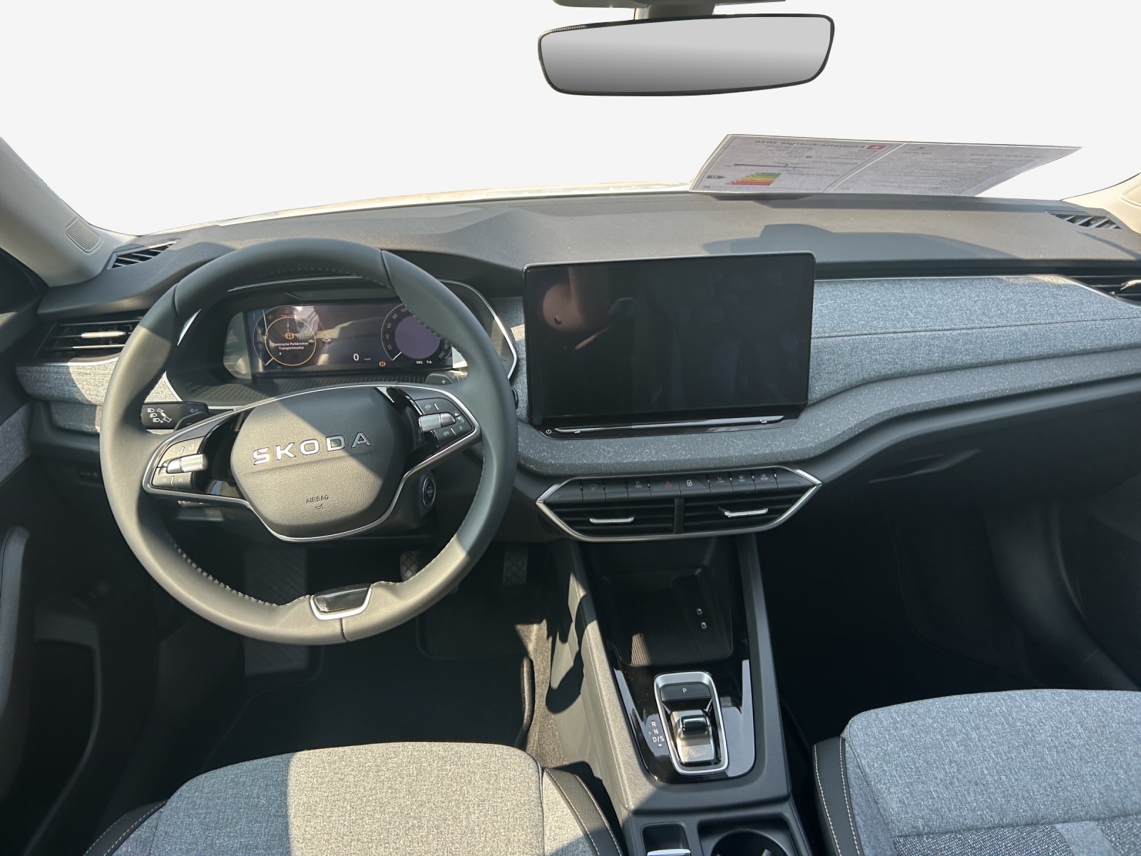 SKODA Octavia Combi 2.0 TDI DSG Selection-image-8