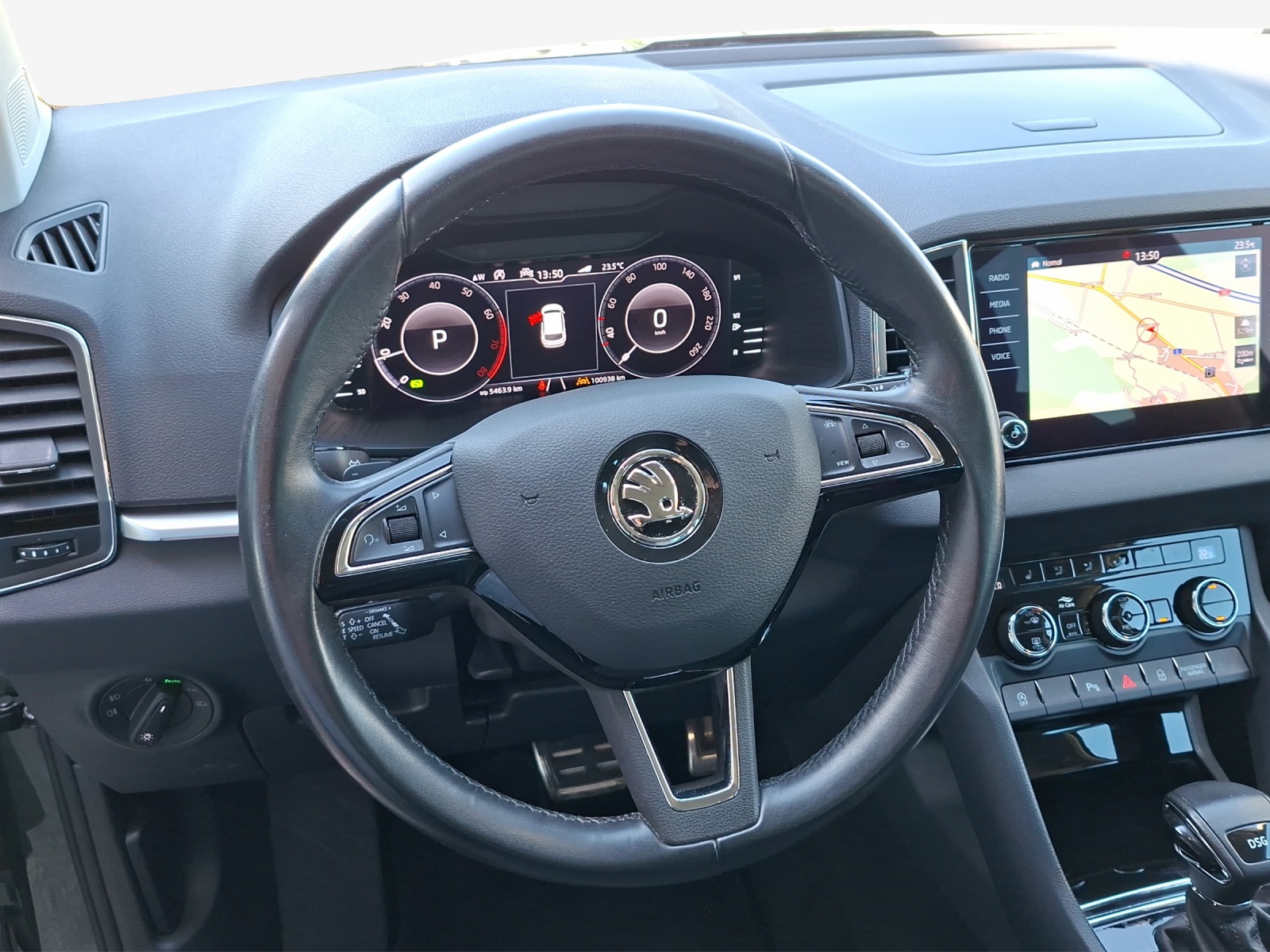 SKODA Karoq 1.5 TSI ACT Drive DSG-image-9