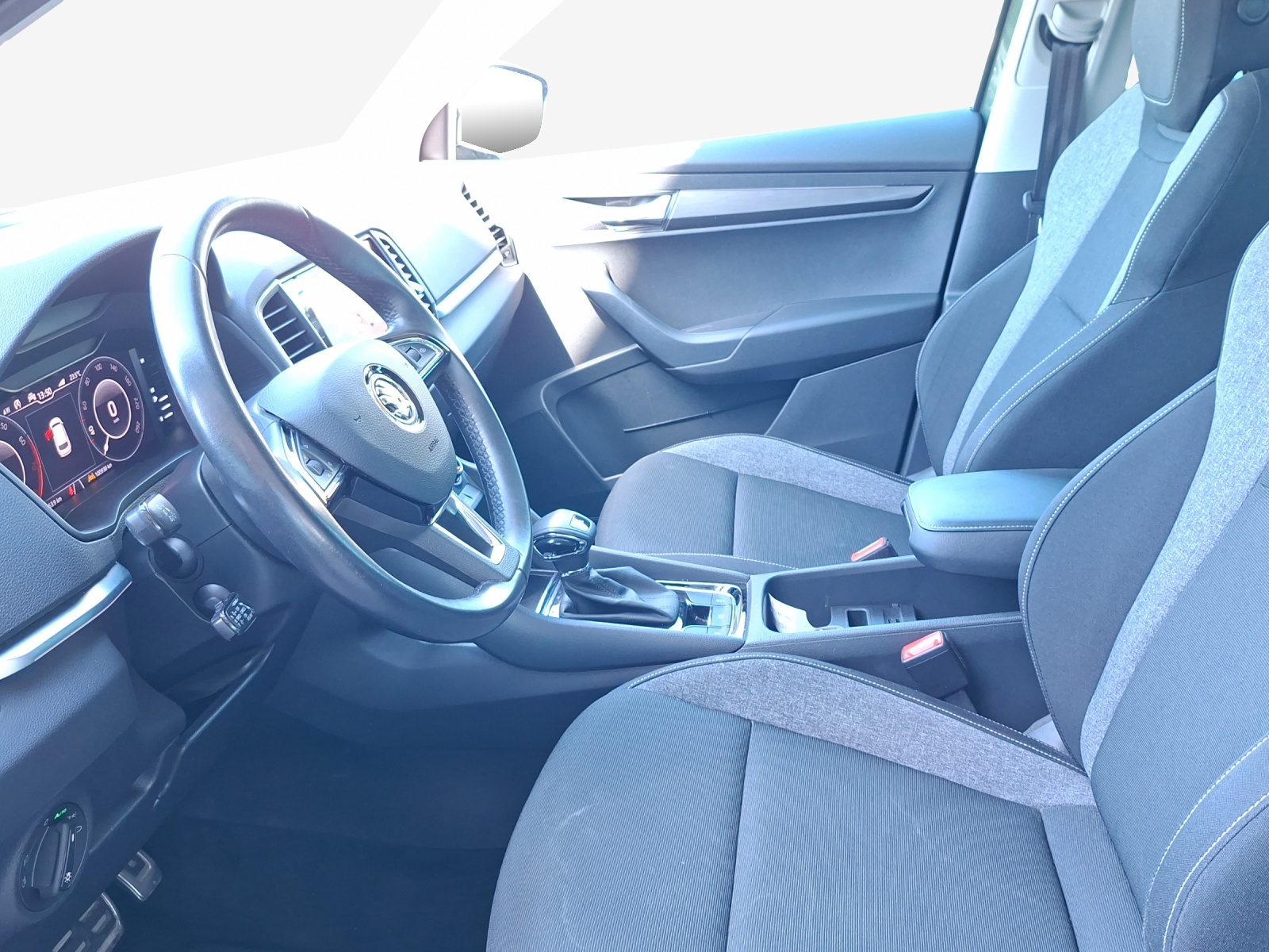 SKODA Karoq 1.5 TSI ACT Drive DSG-image-7