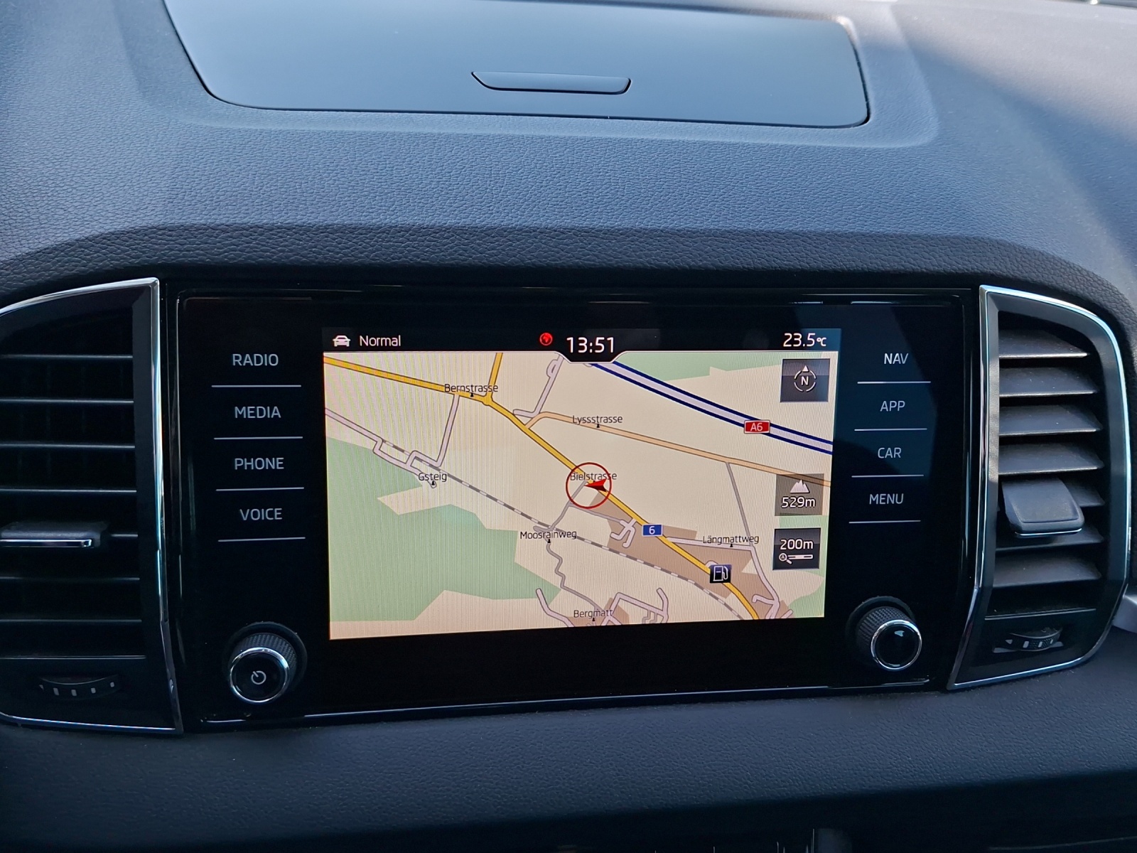 SKODA Karoq 1.5 TSI ACT Drive DSG-image-14