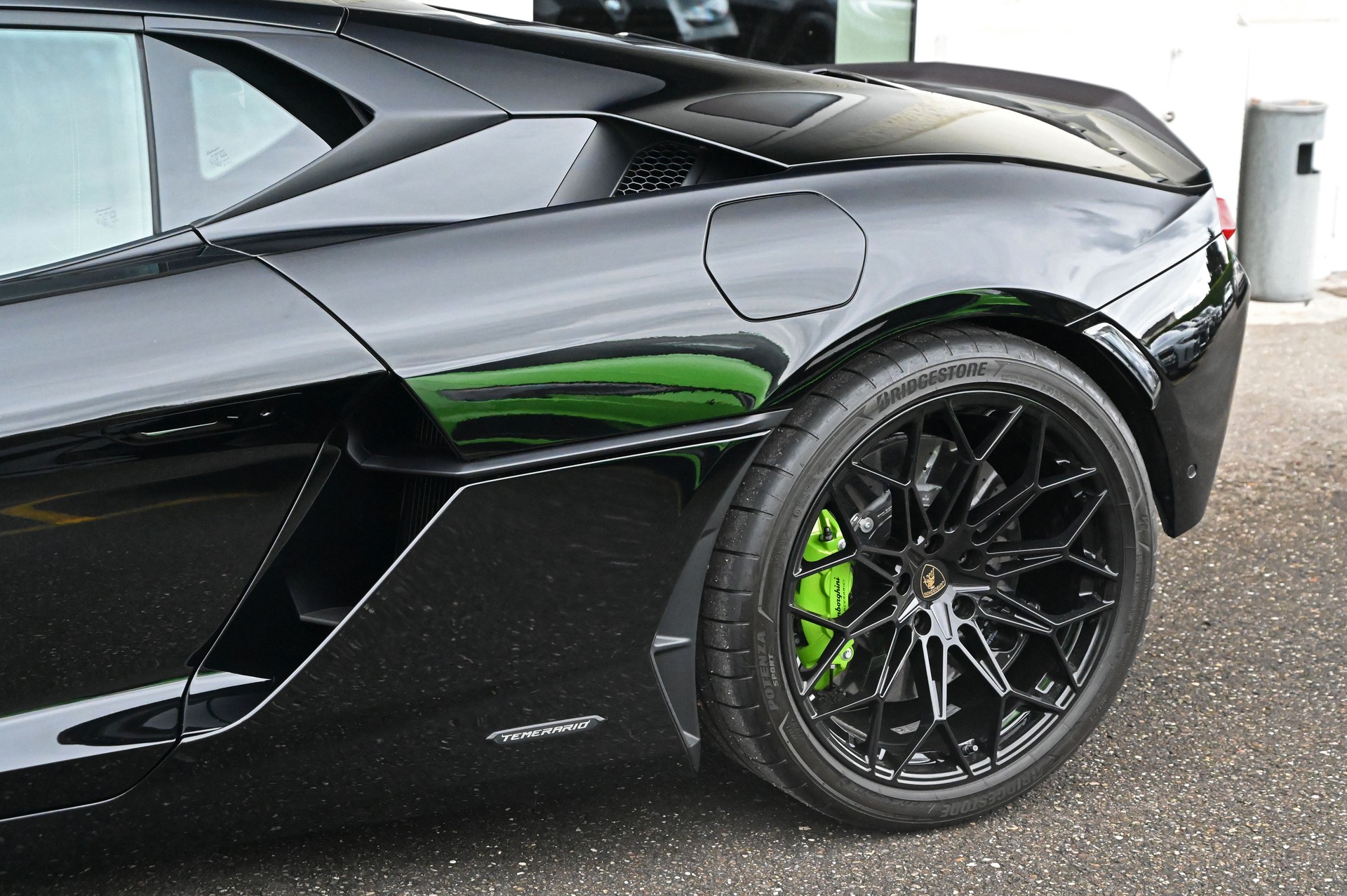 LAMBORGHINI Temerario HPEV-image-9