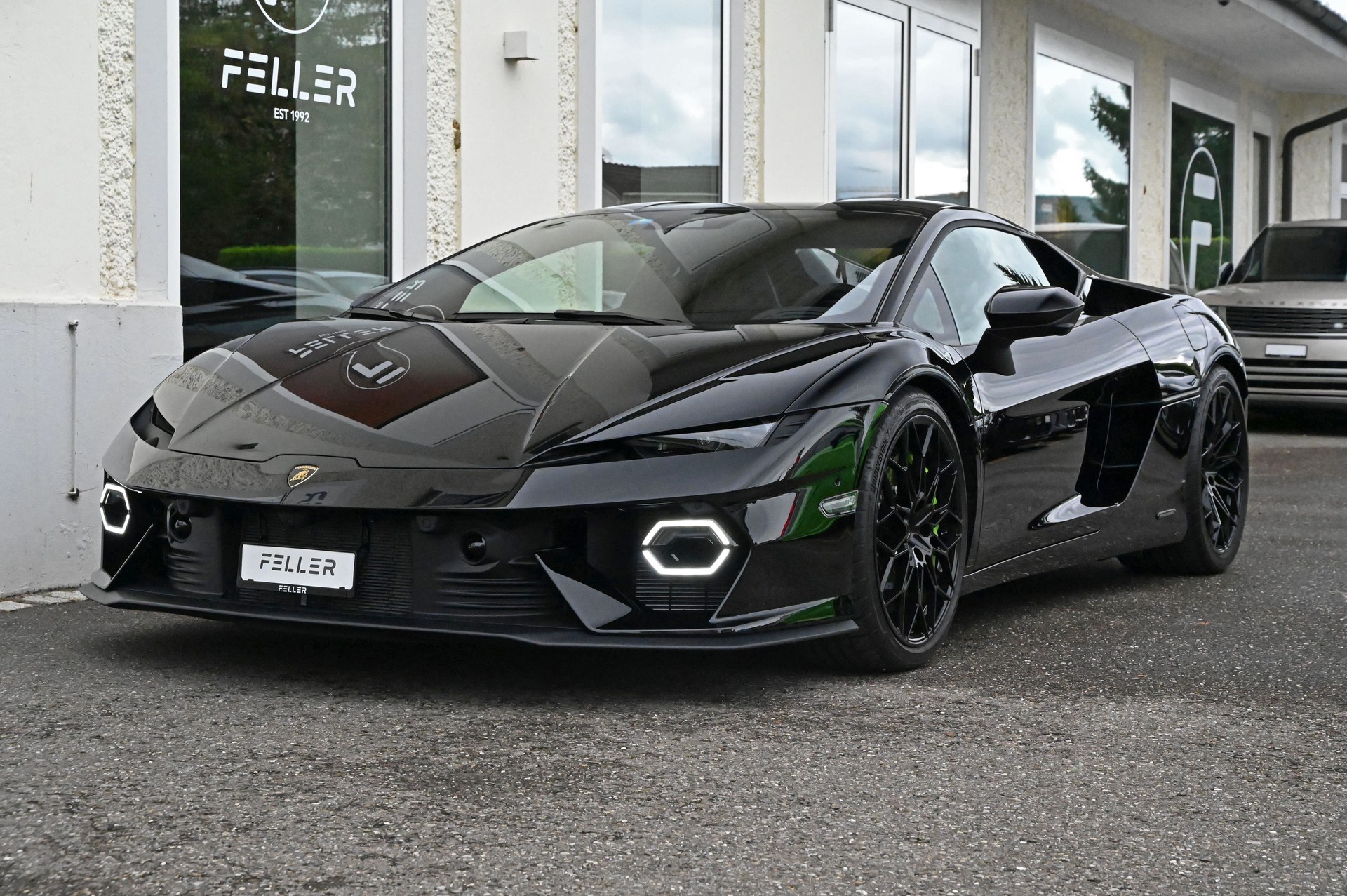 LAMBORGHINI Temerario HPEV-image-1