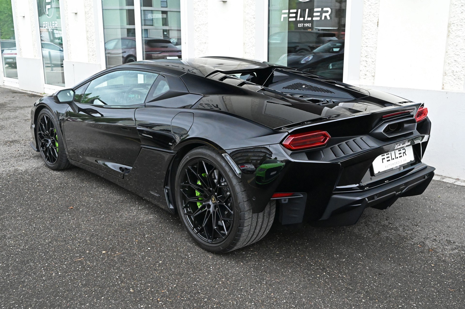 LAMBORGHINI Temerario HPEV-image-11