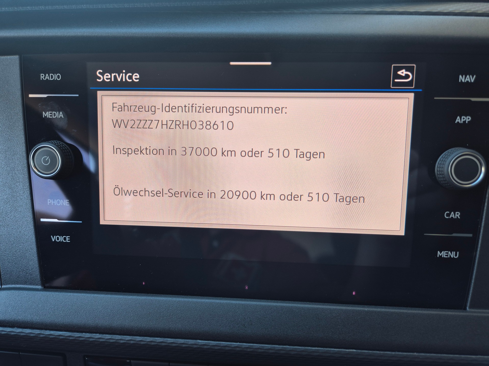 VW T6.1 2.0 TDI 4Motion DSG LWB-image-8