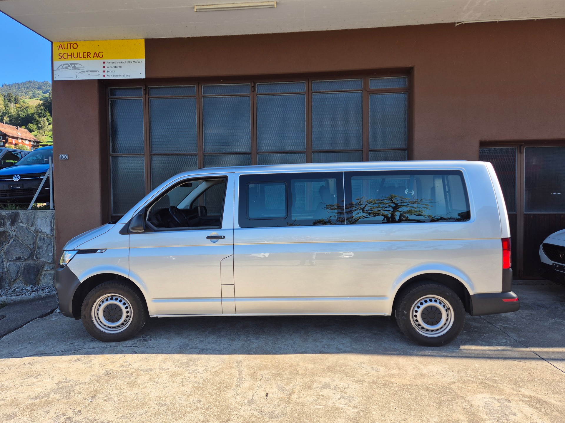 VW T6.1 2.0 TDI 4Motion DSG LWB-image-1
