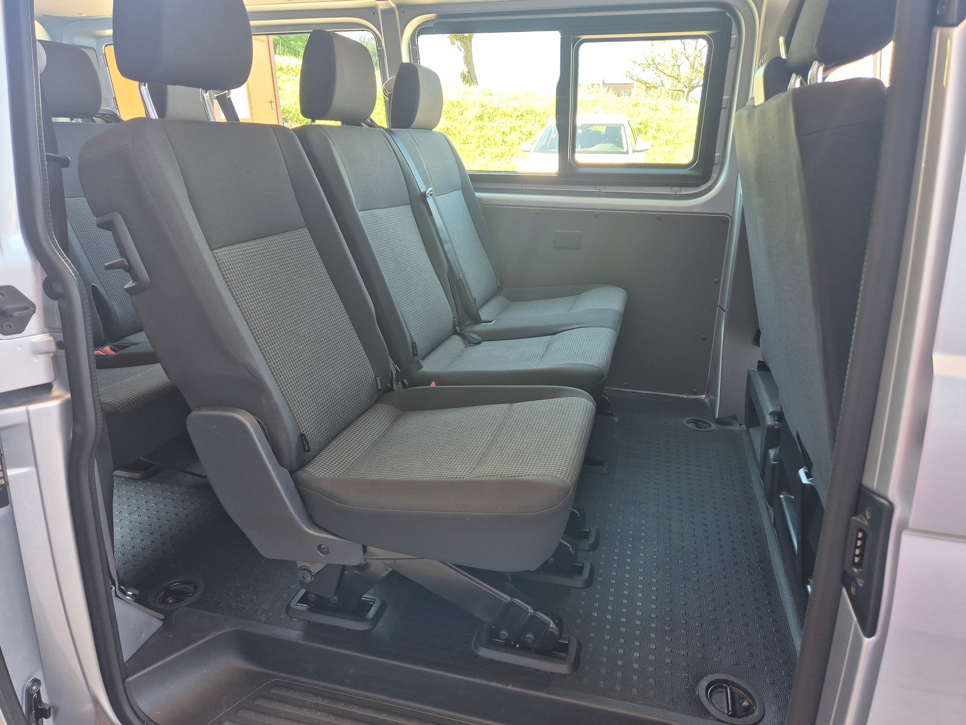 VW T6.1 2.0 TDI 4Motion DSG LWB-image-13