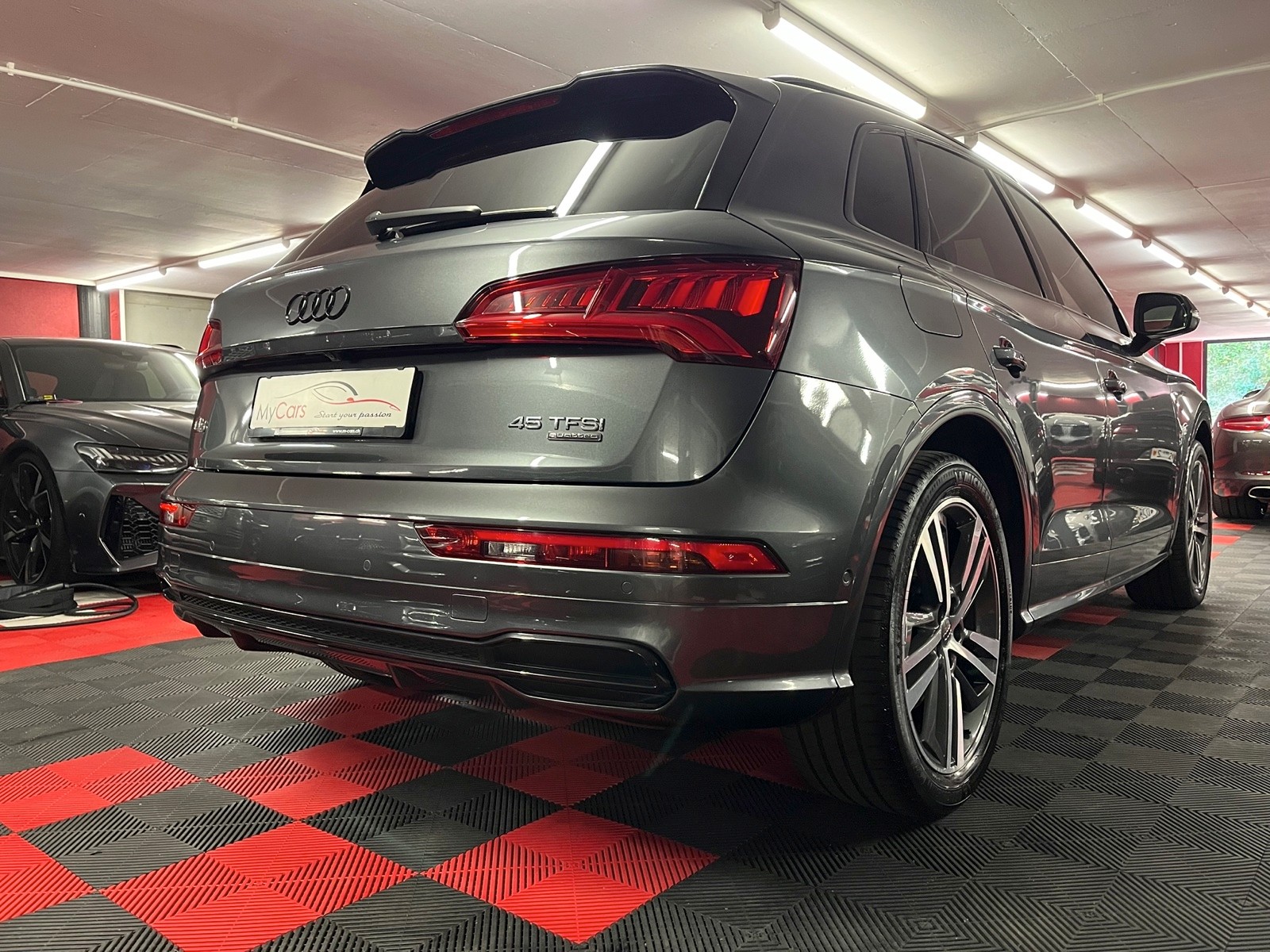 AUDI Q5 45 TFSI sport quattro S-tronic-image-6