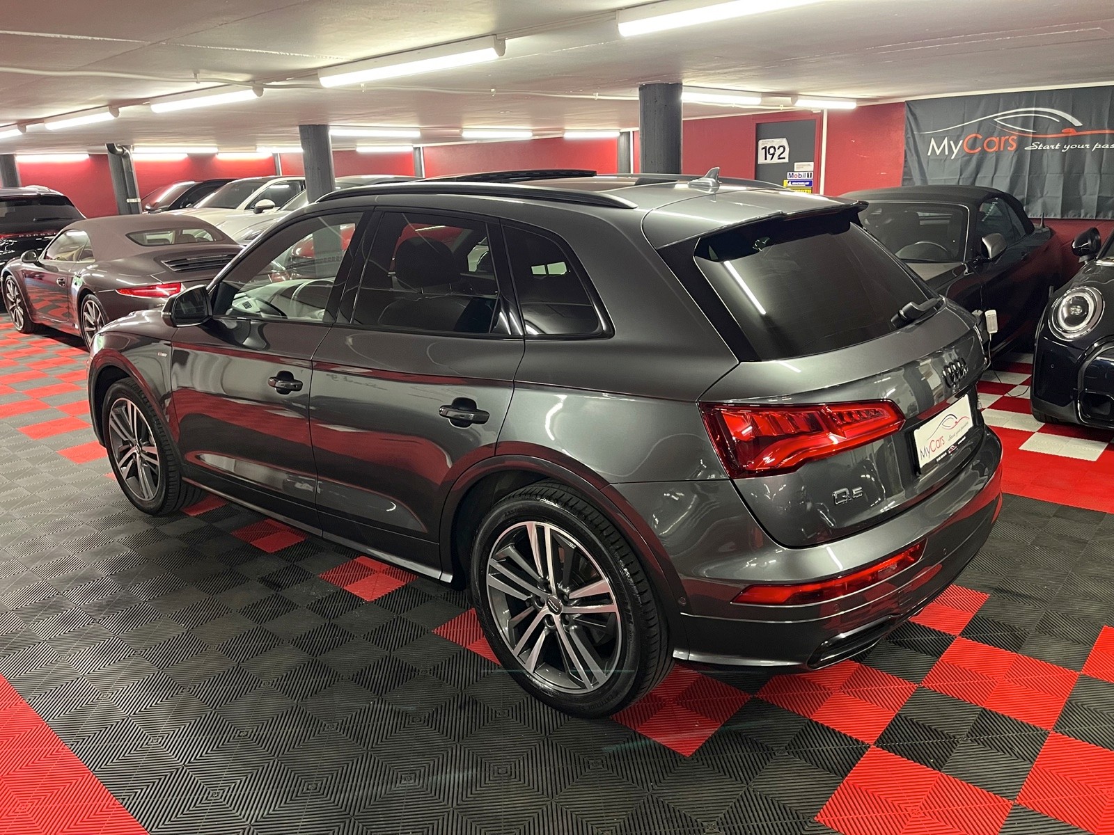 AUDI Q5 45 TFSI sport quattro S-tronic-image-9