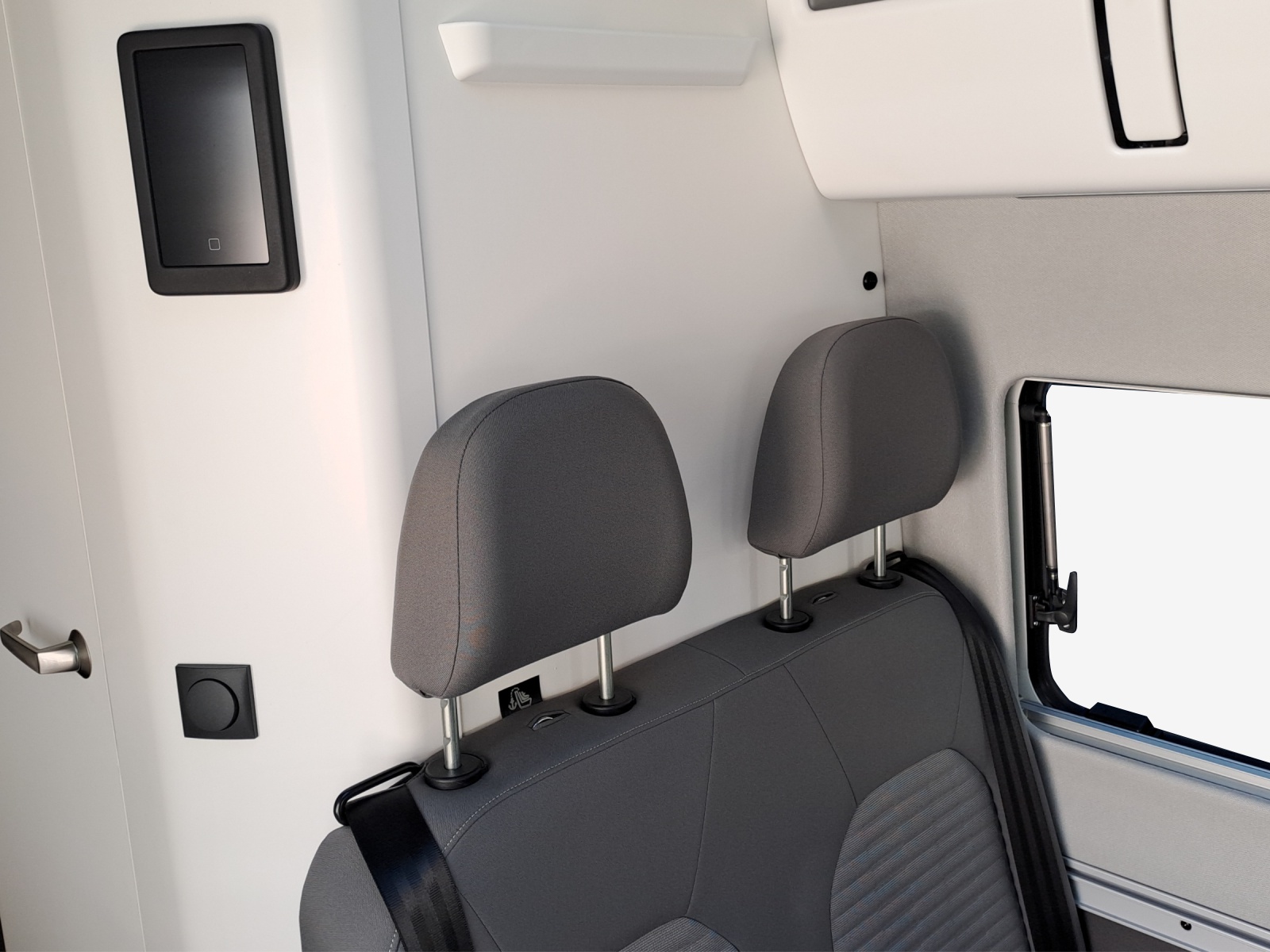 VW Grand California 600 2.0 BI-TDI-image-12