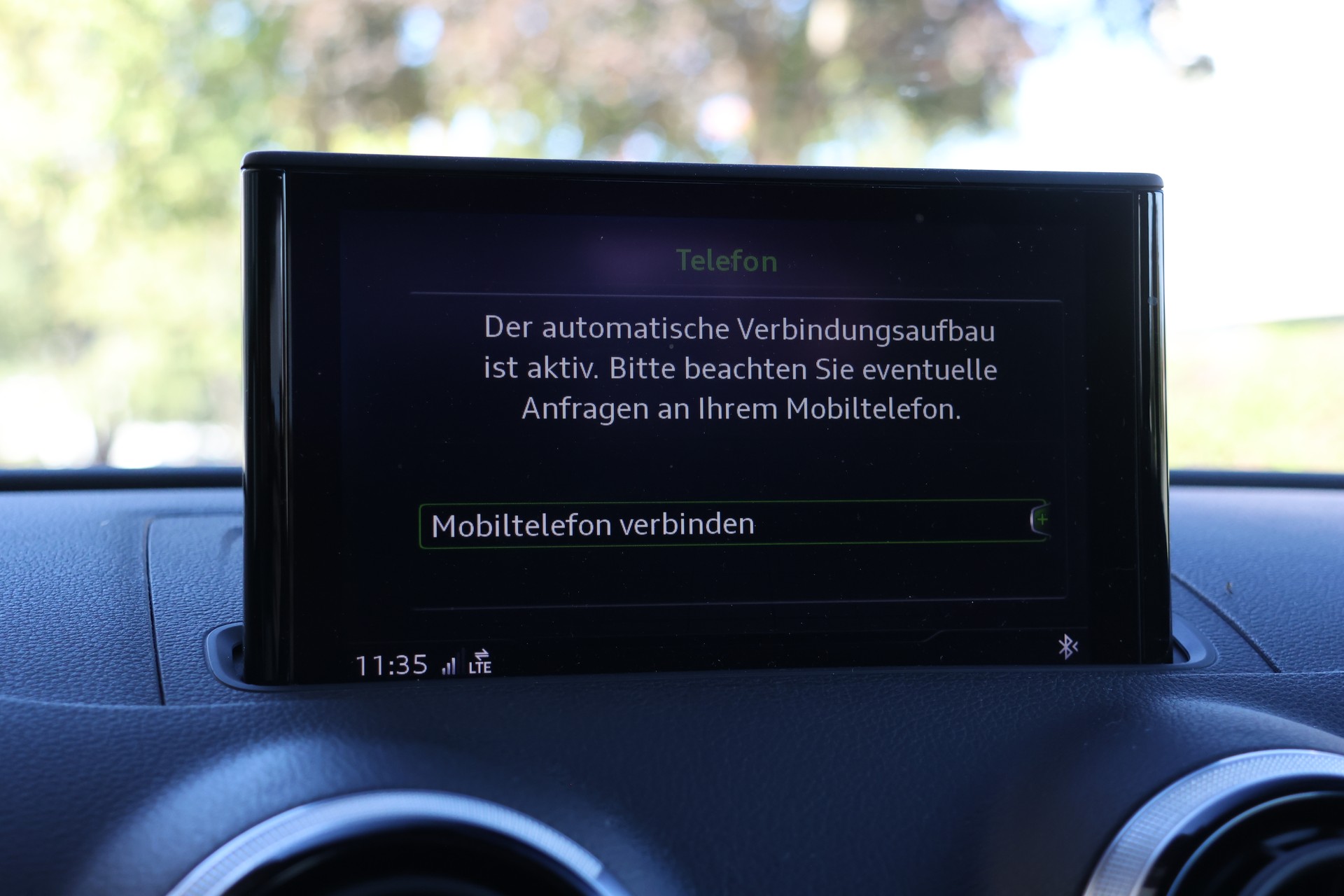 AUDI A3 Sportback 1.4 e-tron Sport S-tronic-image-15