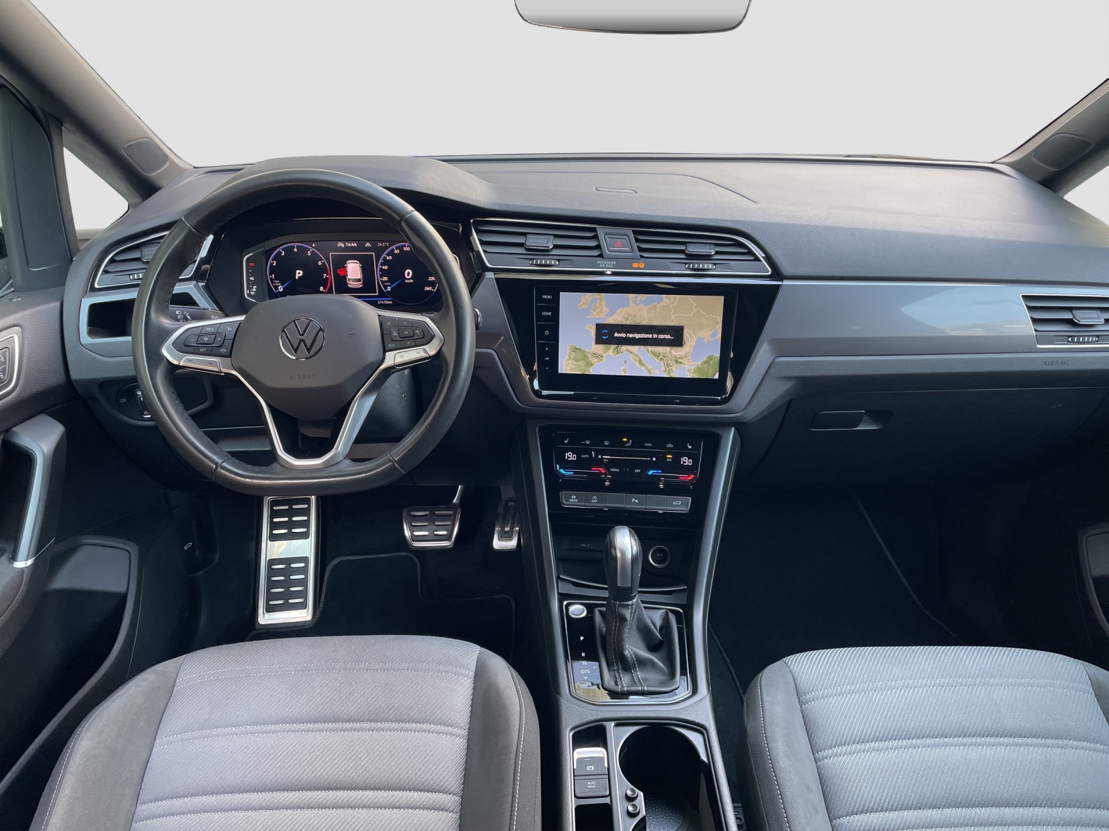 VW Touran 1.5 TSI EVO Highline DSG-image-8
