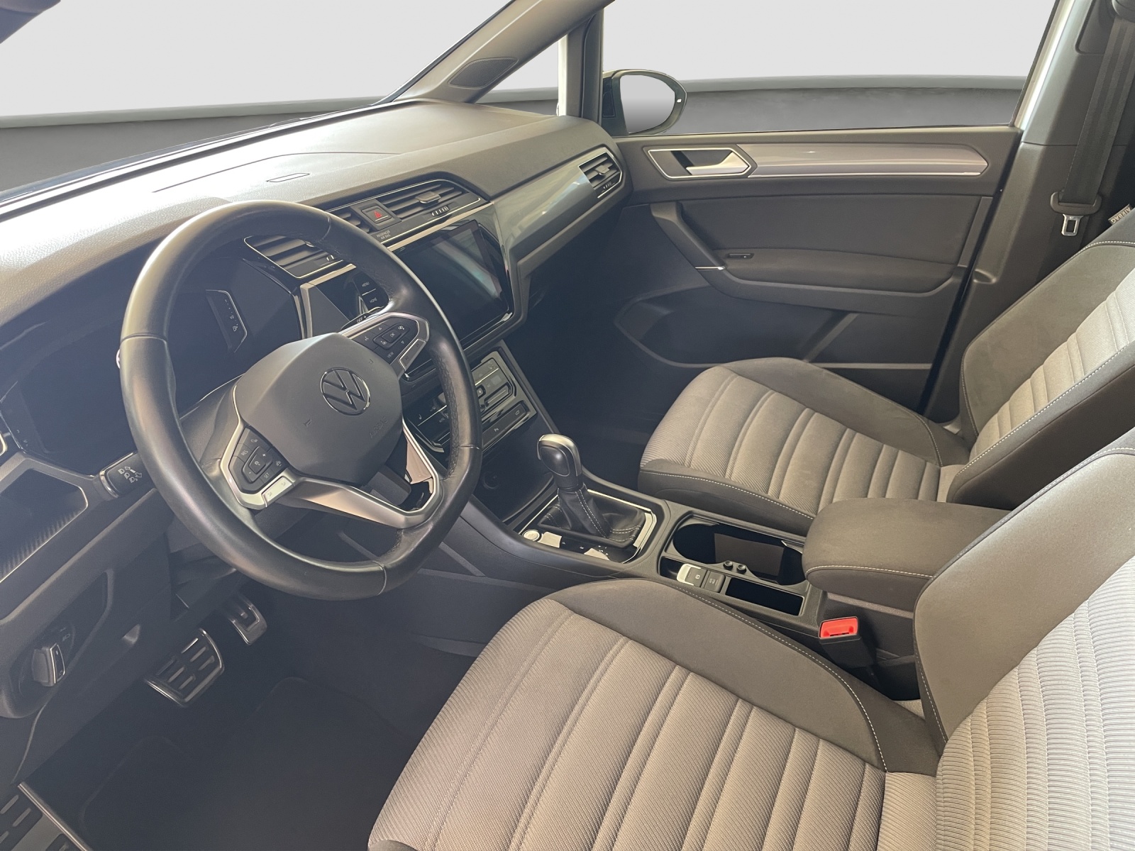VW Touran 1.5 TSI EVO Highline DSG-image-7