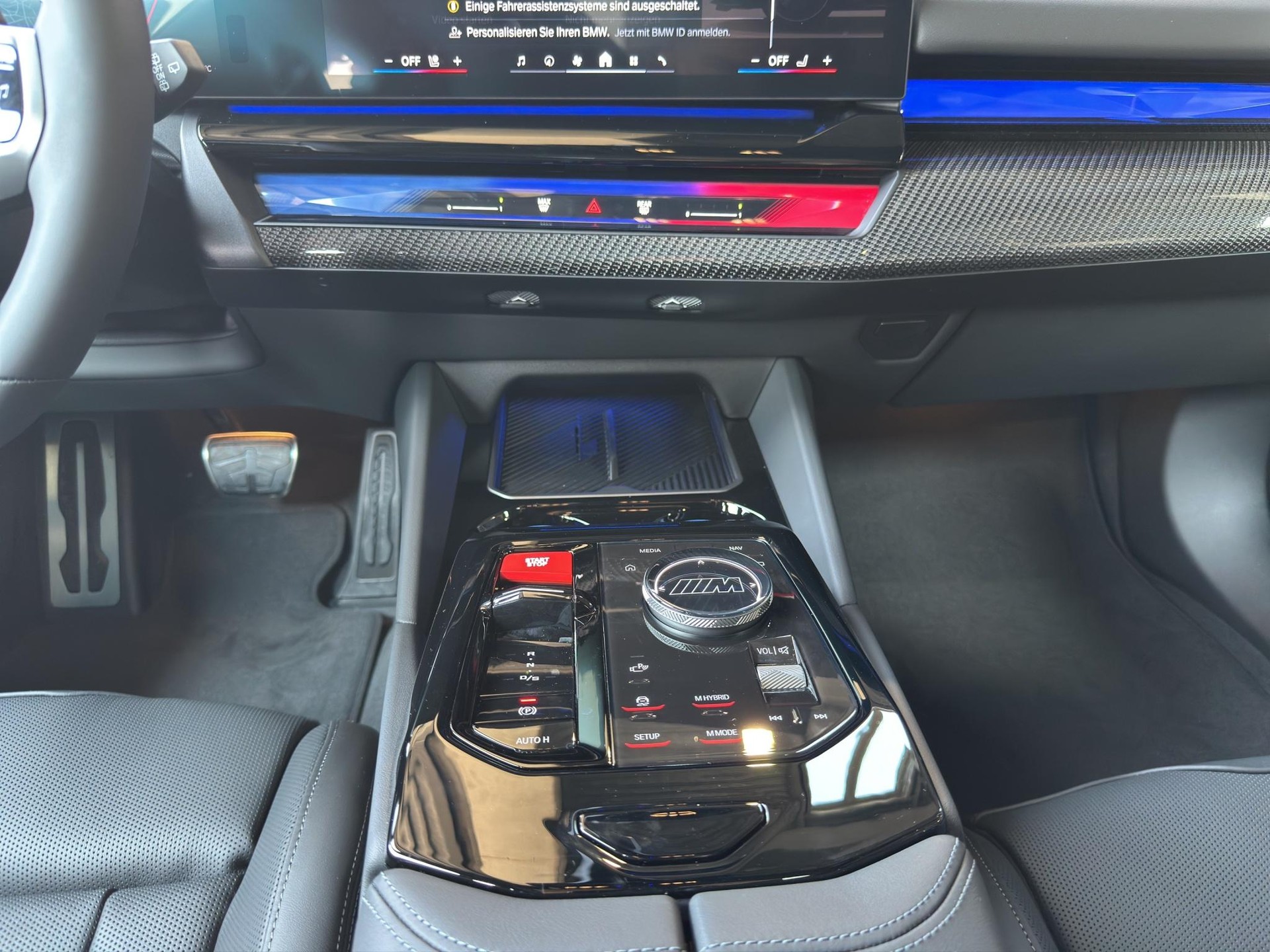 BMW M5 Touring xDrive-image-14