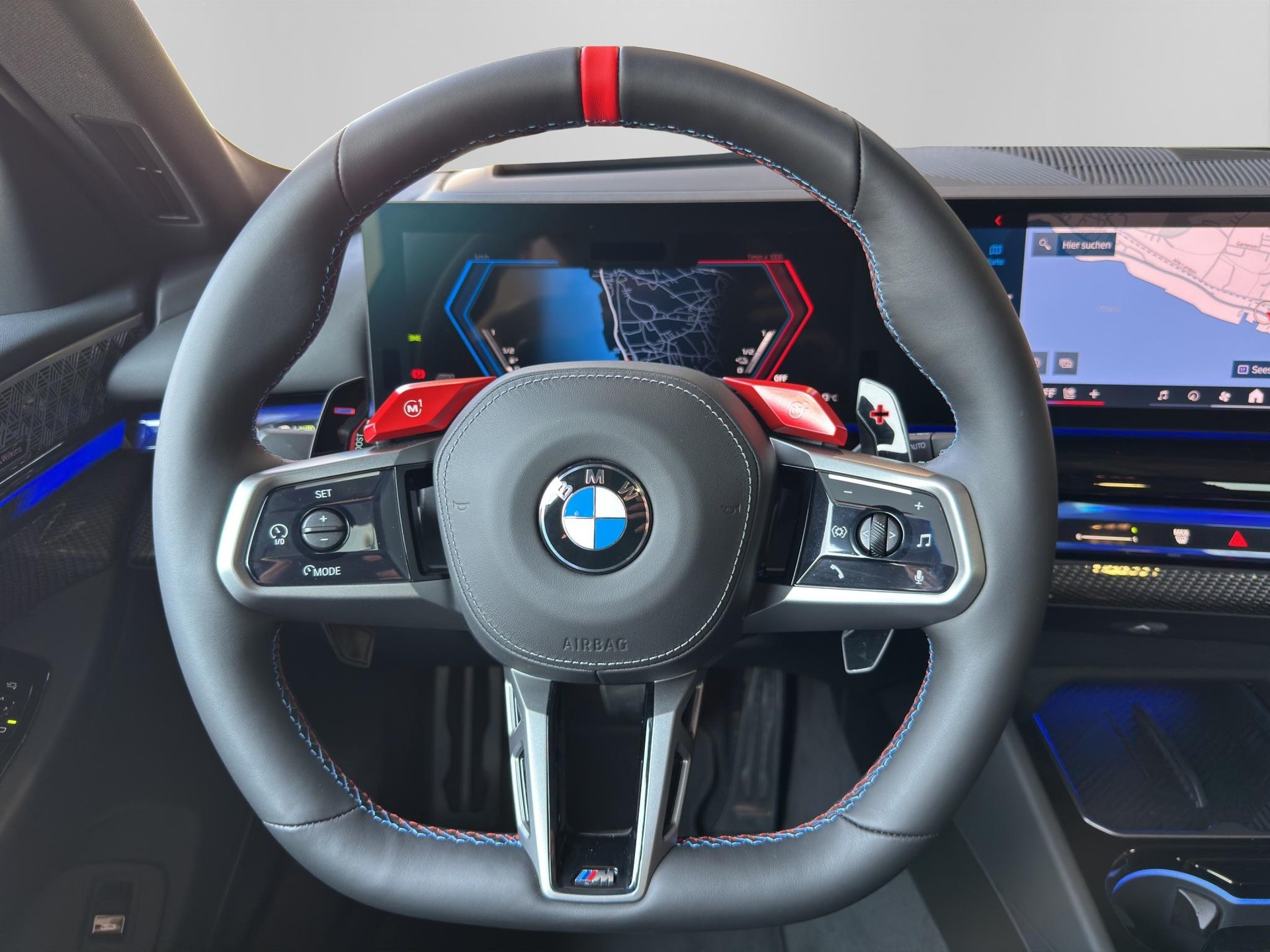 BMW M5 Touring xDrive-image-15