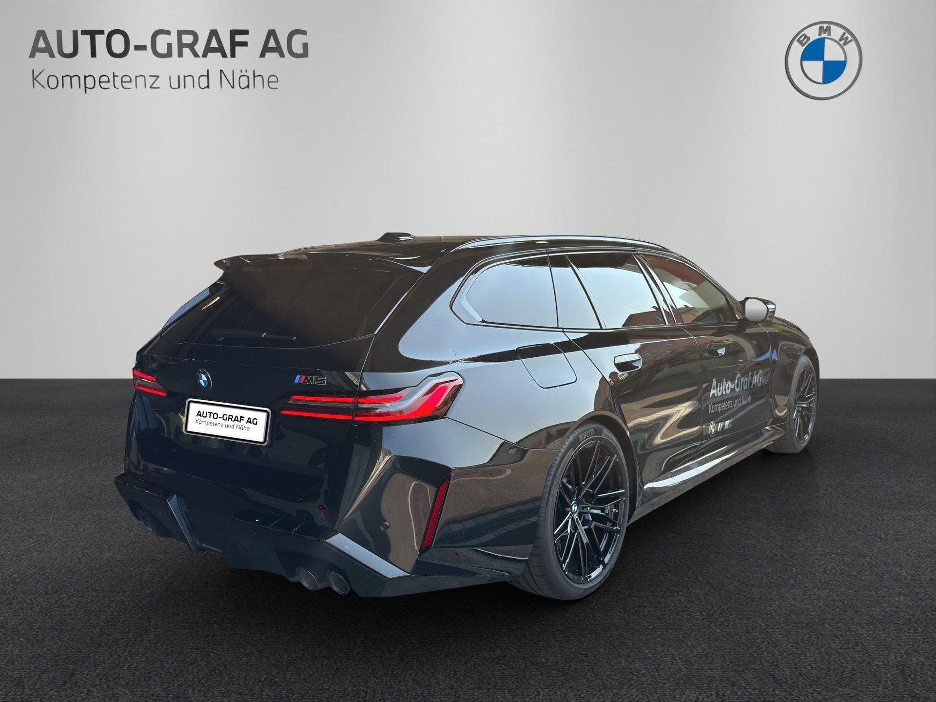 BMW M5 Touring xDrive-image-4
