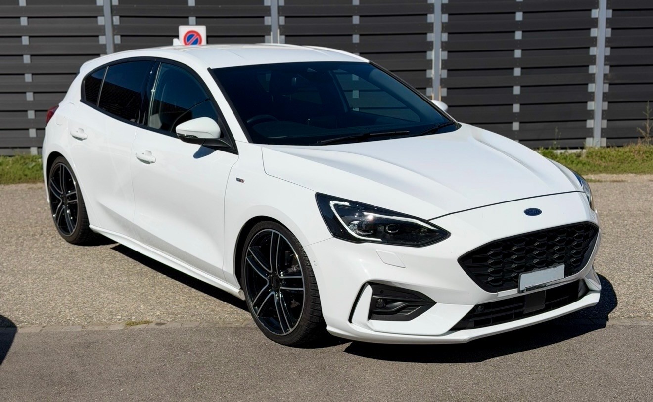 FORD Focus 1.0 SCTi ST Line-image-0