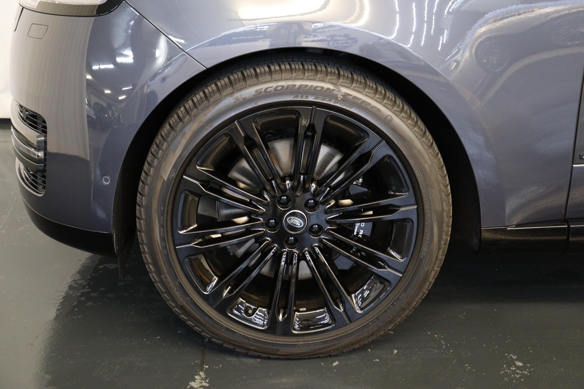 LAND ROVER Range Rover 4.4 V8 Autobiography-image-12
