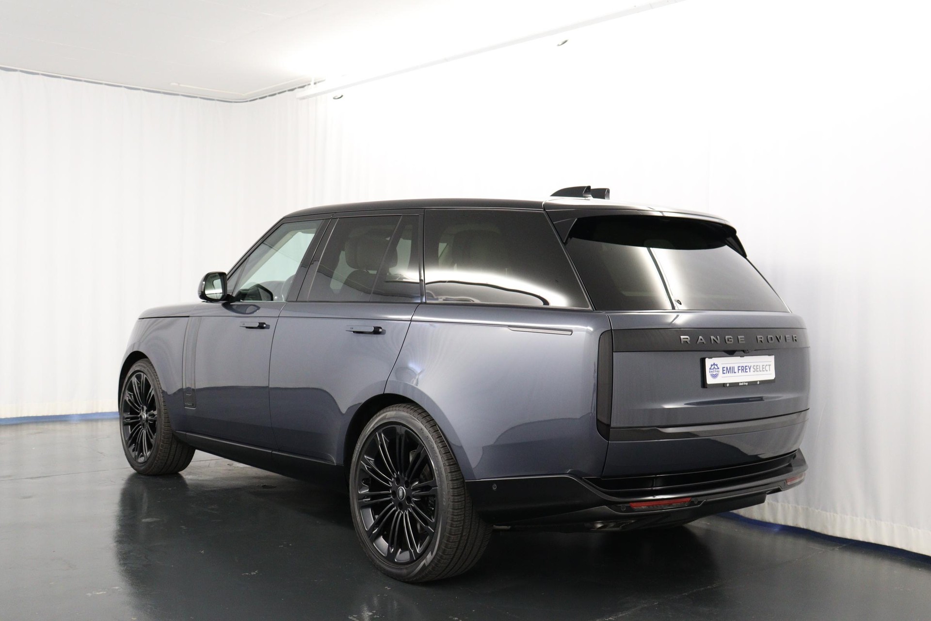 LAND ROVER Range Rover 4.4 V8 Autobiography-image-6