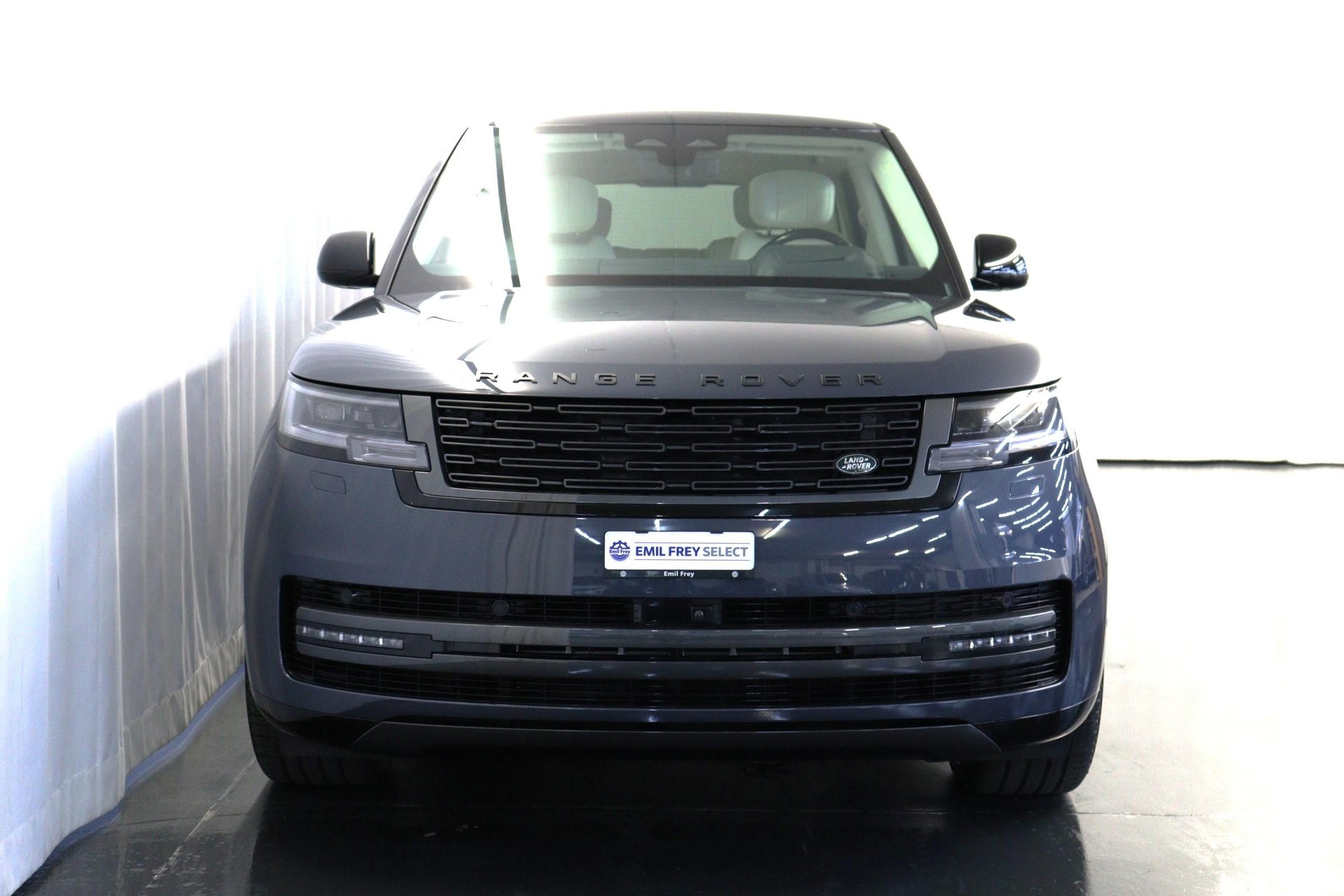 LAND ROVER Range Rover 4.4 V8 Autobiography-image-10