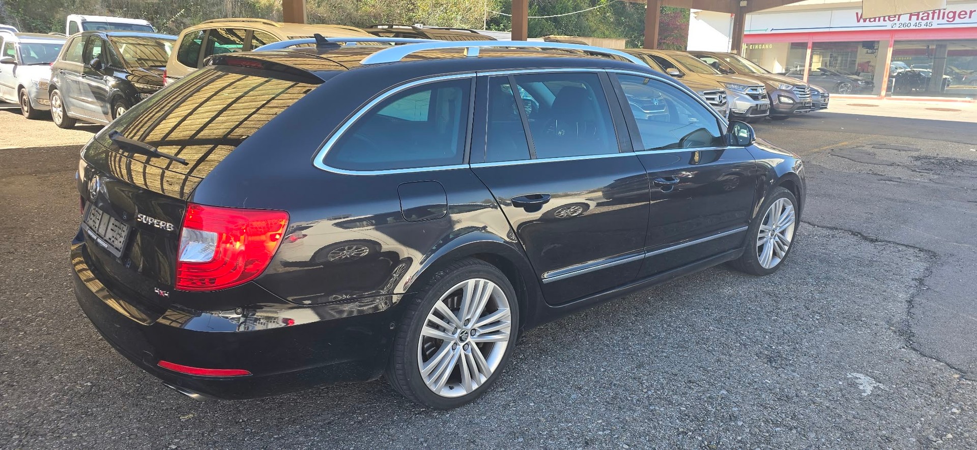 SKODA Superb Combi 3.6 FSI Elegance 4x4 DSG-image-5