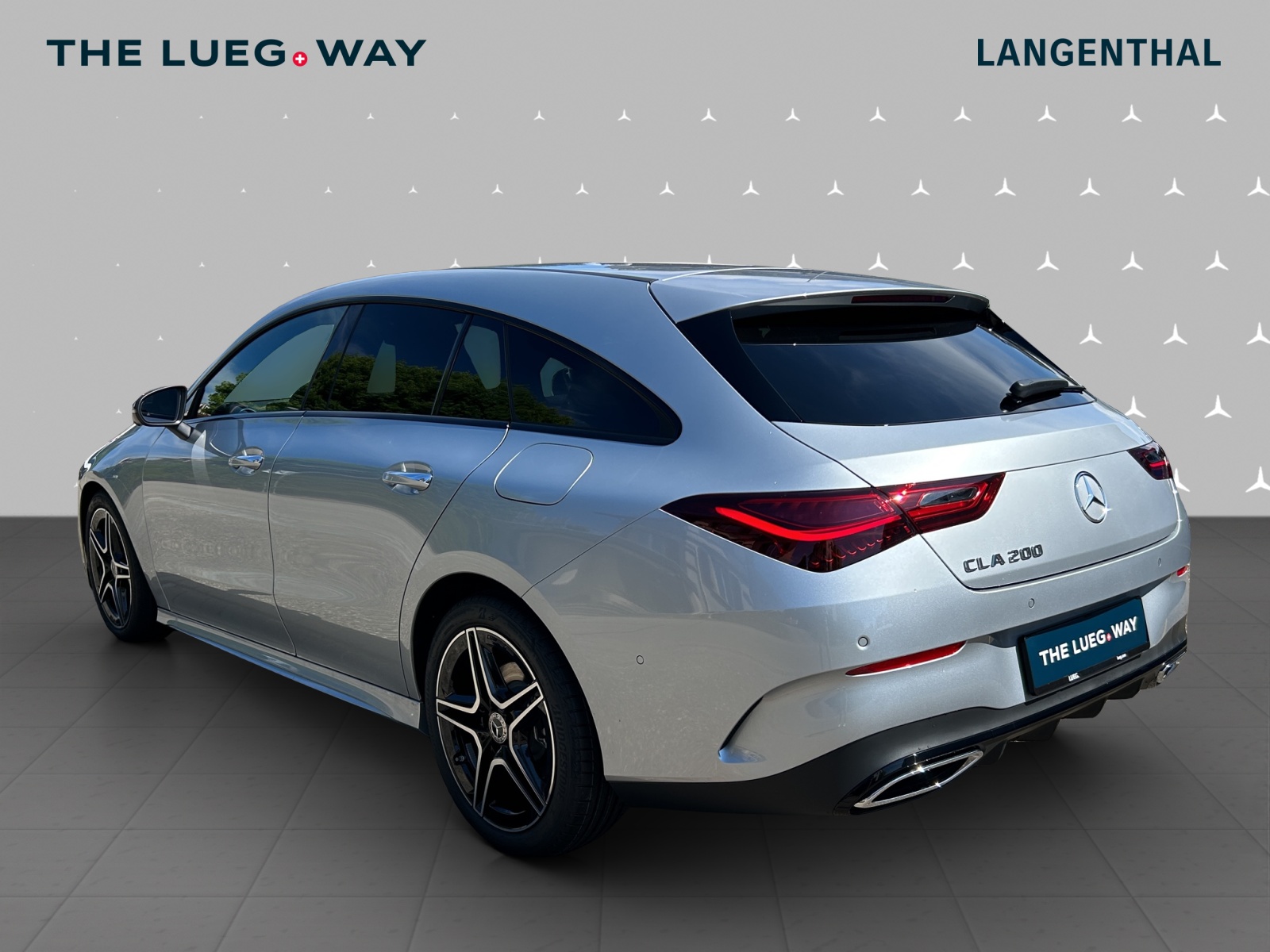 MERCEDES-BENZ CLA Shooting Brake 200 7G-DCT-image-2