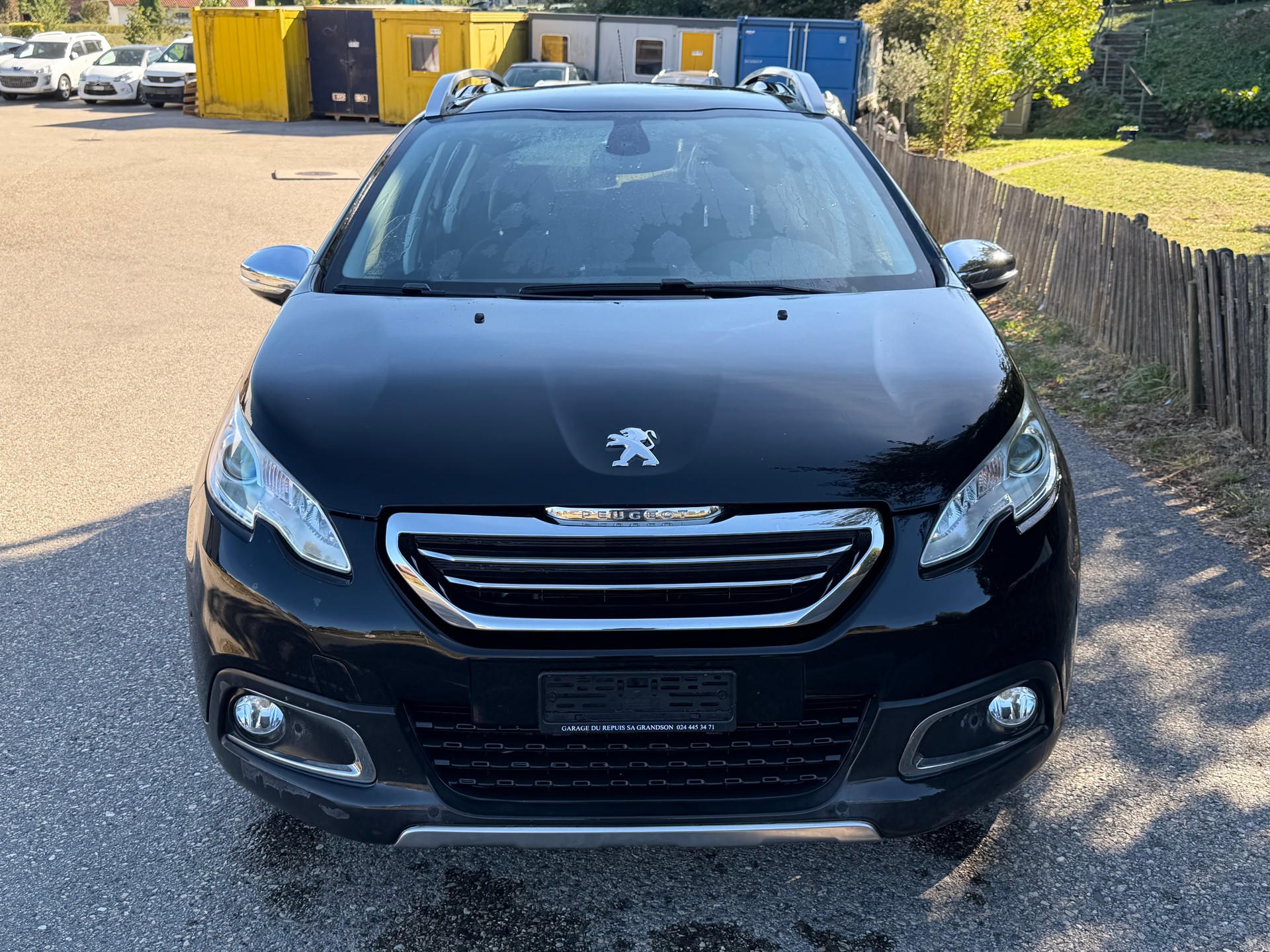 PEUGEOT 2008 1.2 PureTech Allure-image-1