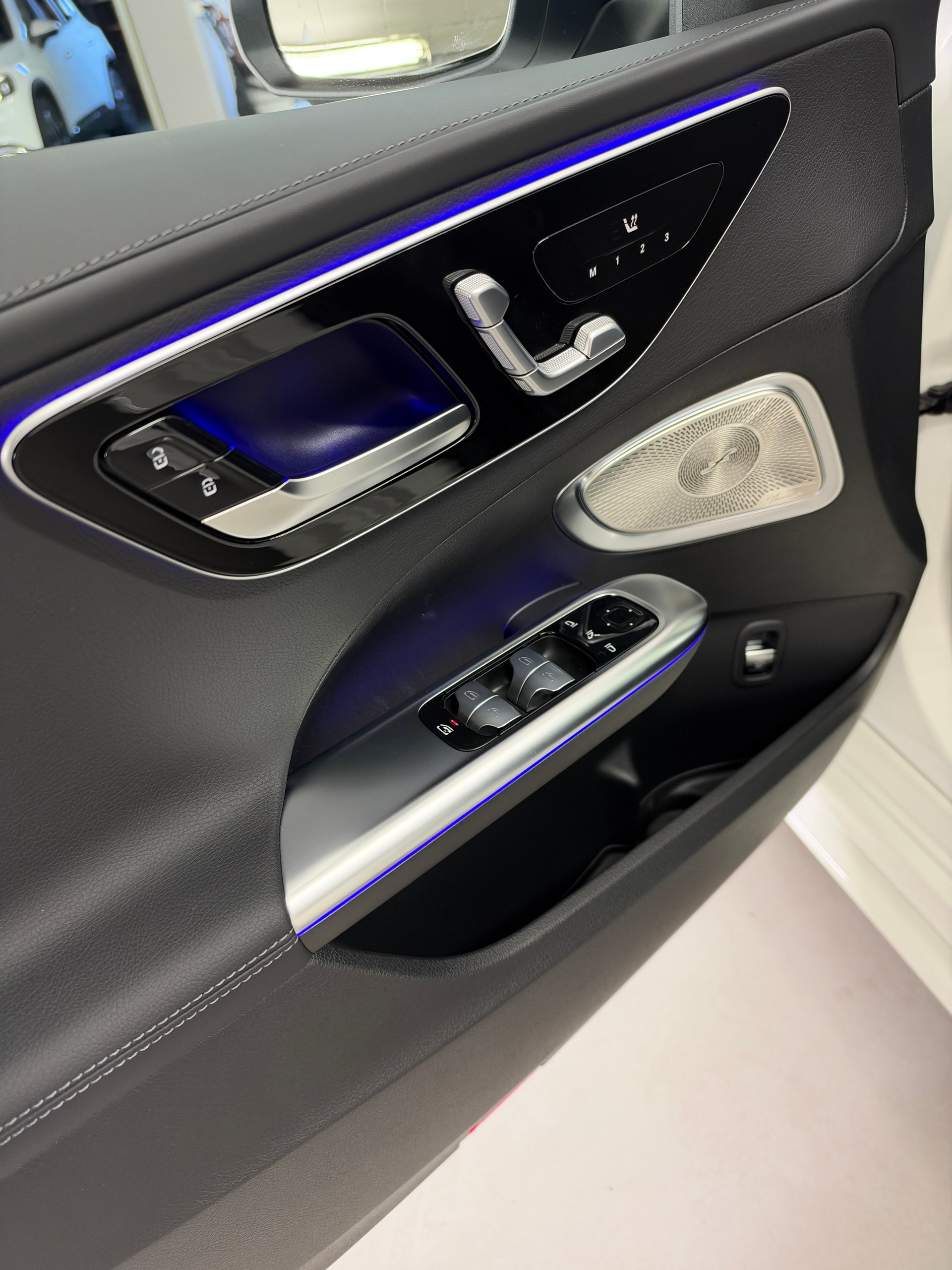 MERCEDES-BENZ C 220 d 4 Matic Swiss Star-image-8