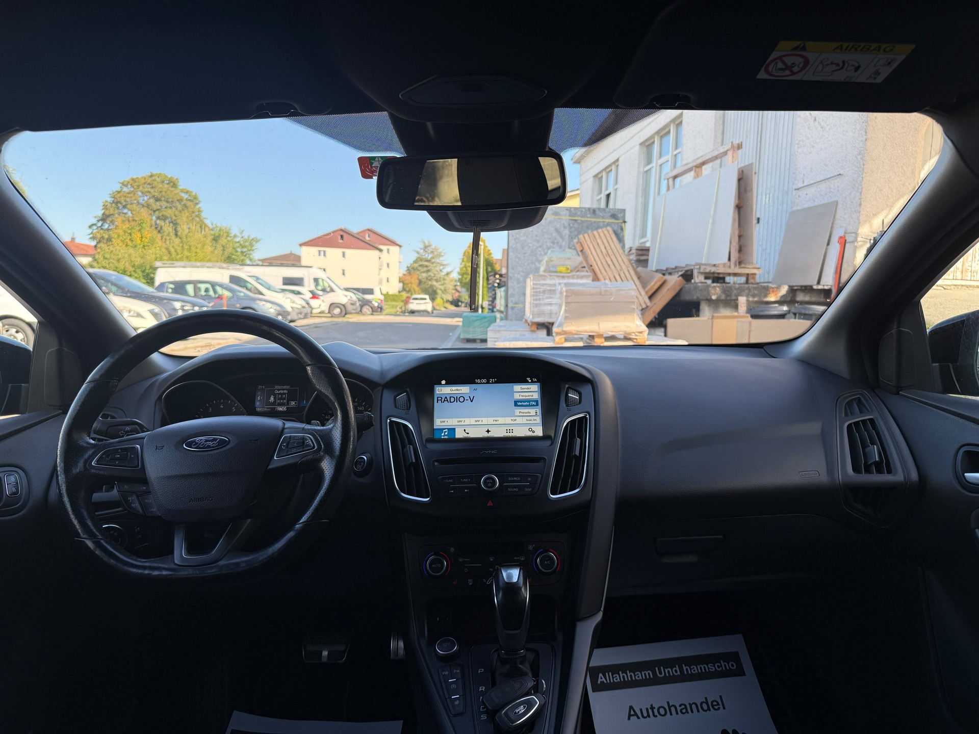 FORD Focus 1.5 SCTi Titanium X Automatic-image-10