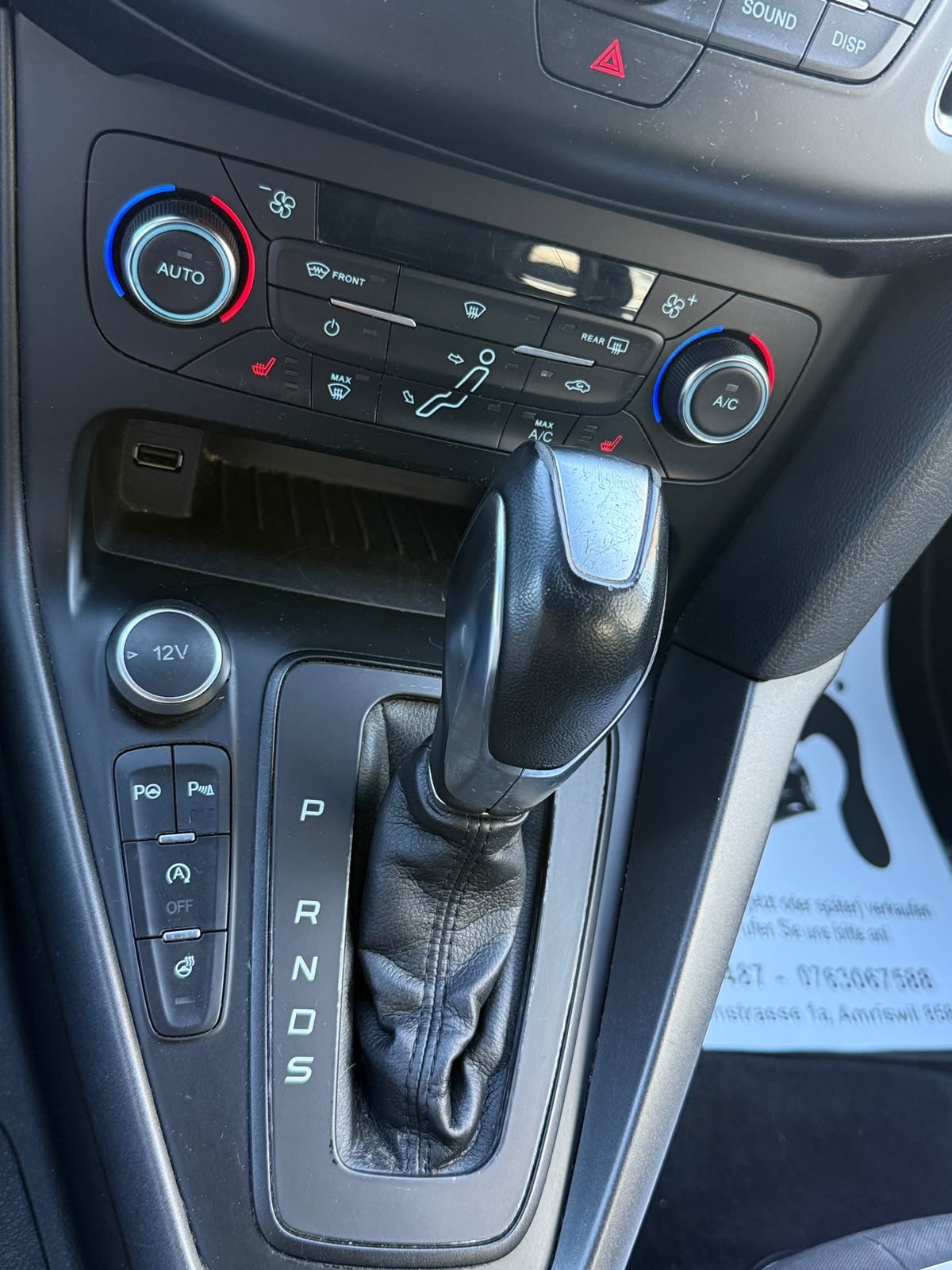 FORD Focus 1.5 SCTi Titanium X Automatic-image-14