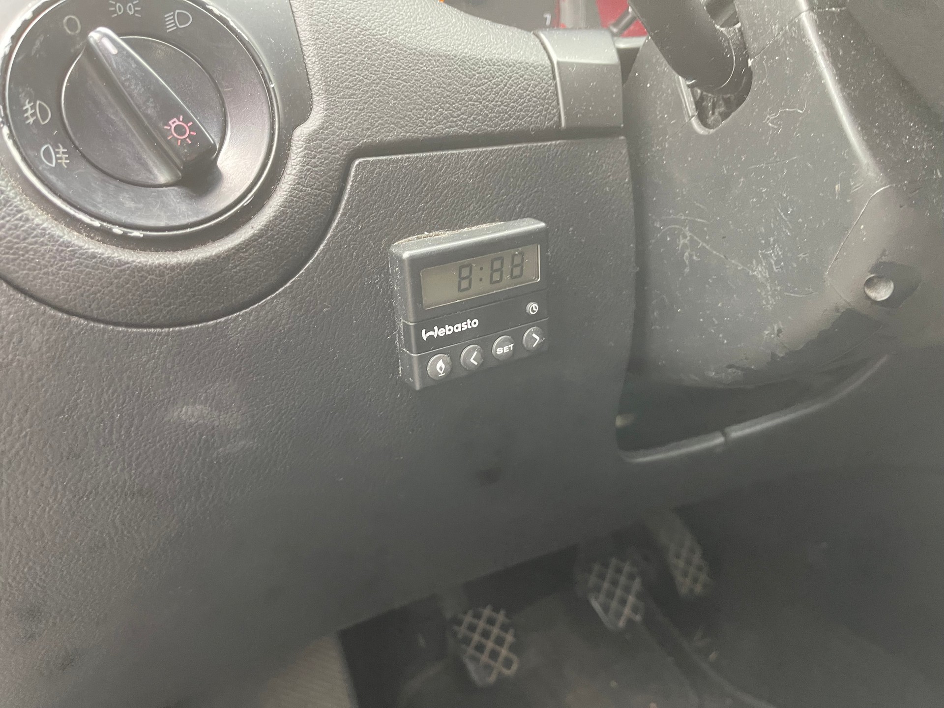VW Bora Variant 2.8 Highline 4Motion-image-8