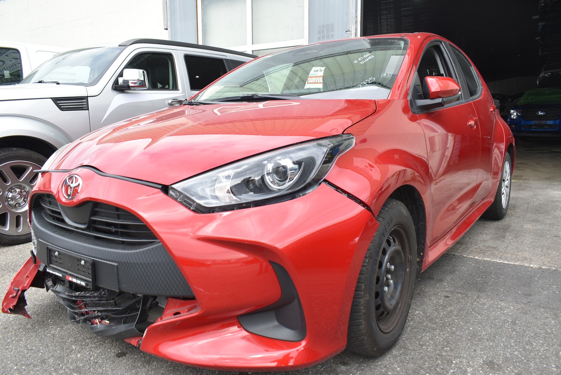 TOYOTA Yaris 1.5 Comfort e-CVT-image-0