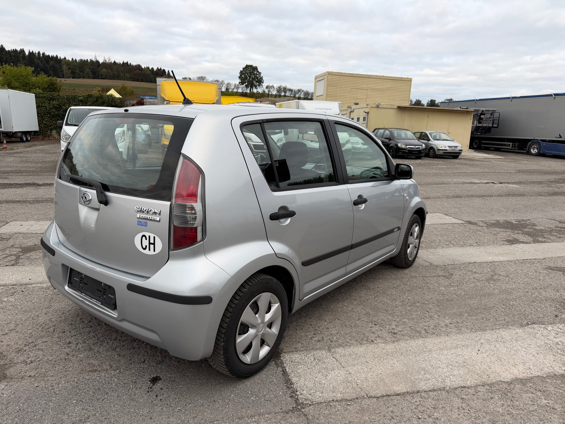 DAIHATSU Sirion 1.3-image-3