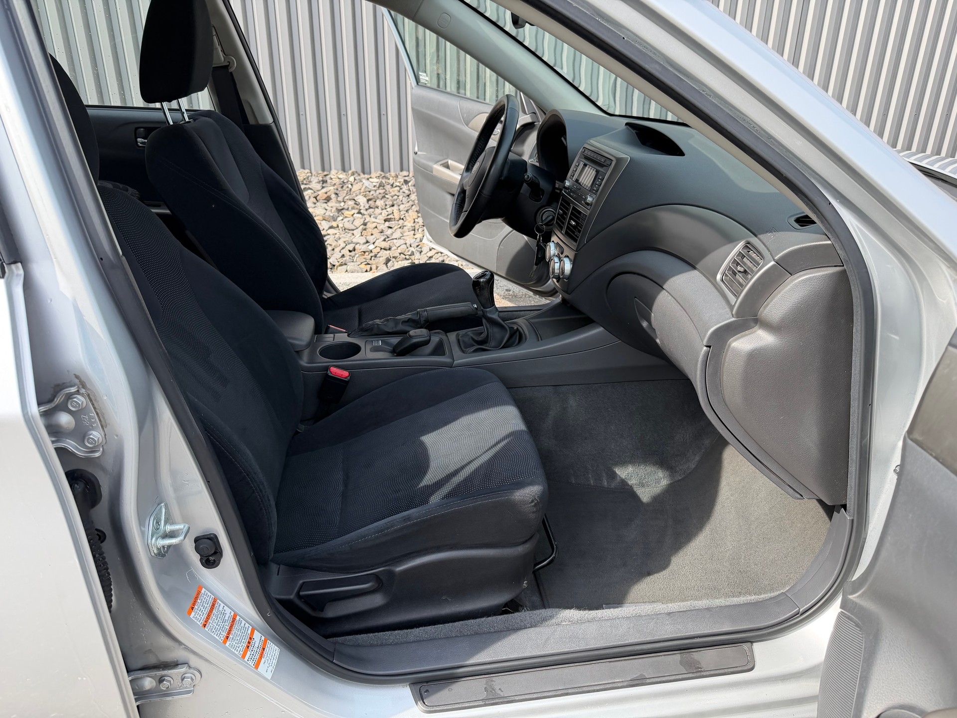 SUBARU Impreza 1.5R Swiss BOITE MANUEL 76000 KM-image-33