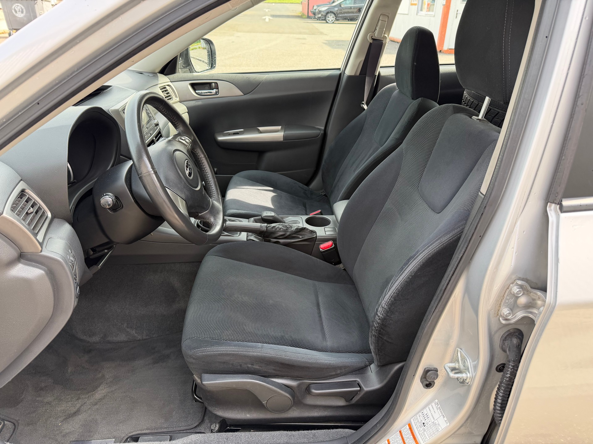 SUBARU Impreza 1.5R Swiss BOITE MANUEL 76000 KM-image-21