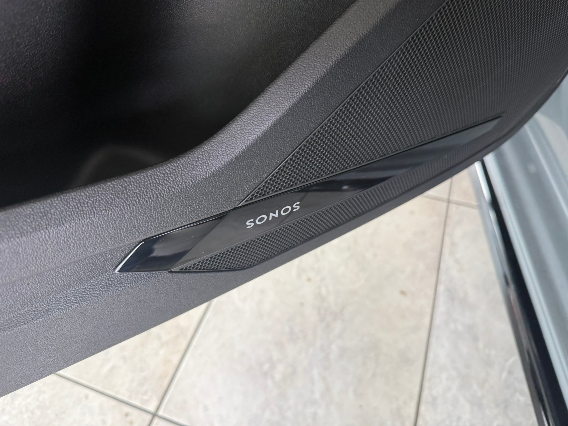 AUDI A1 Sportback 40 TFSI S Line S-tronic, Pfeilgrau Perleffekt-image-12