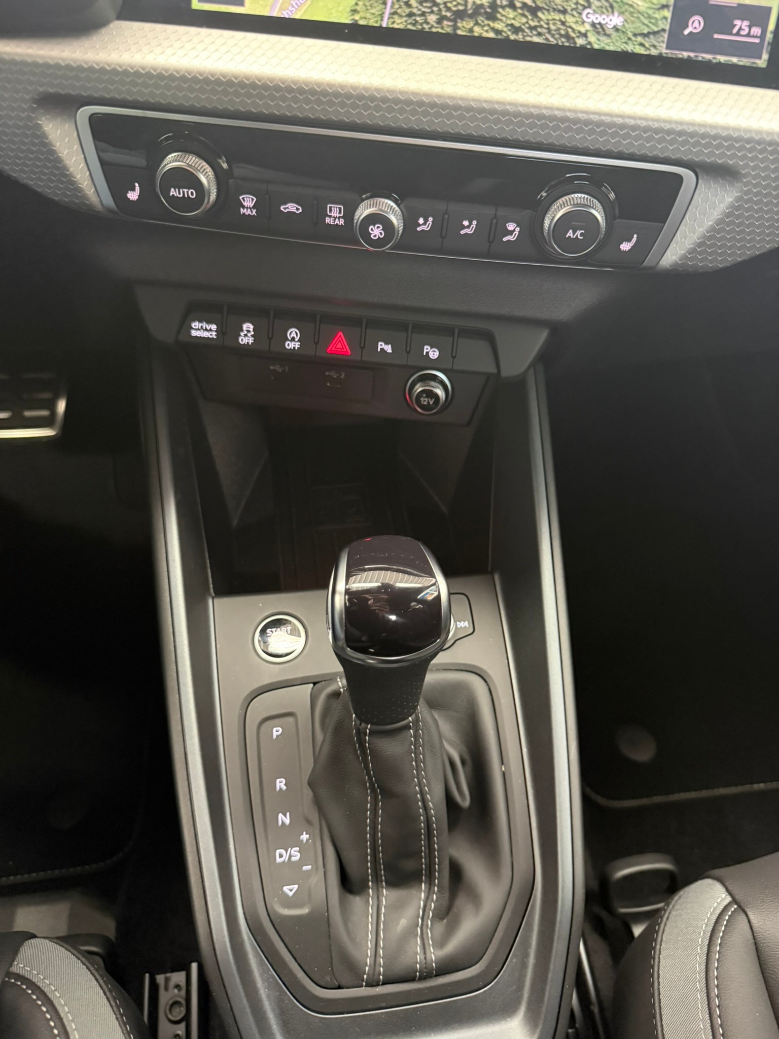 AUDI A1 Sportback 40 TFSI S Line S-tronic, Pfeilgrau Perleffekt-image-18