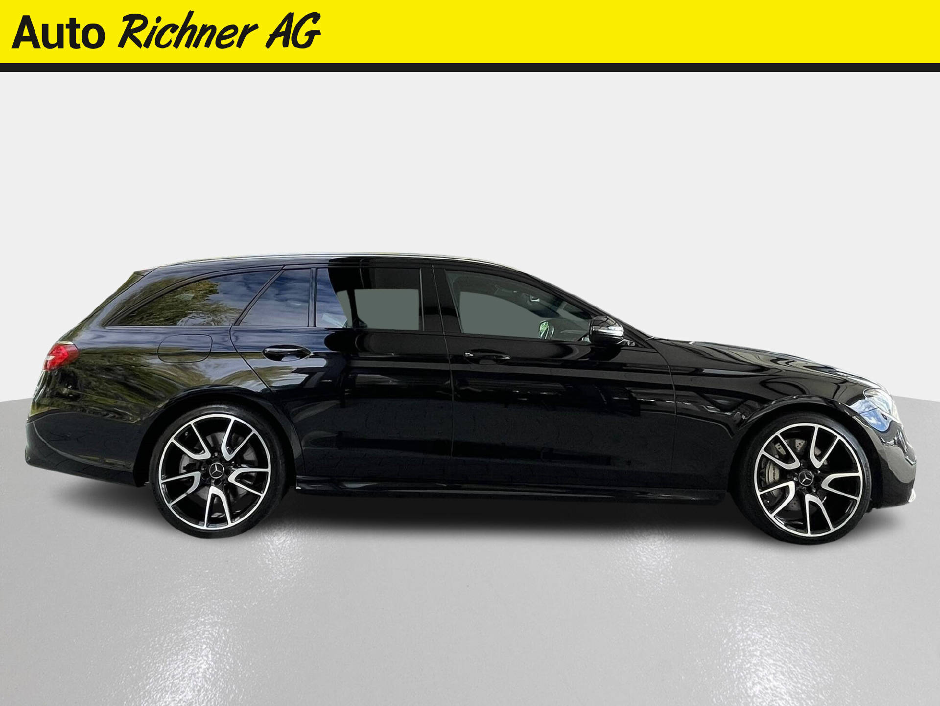 MERCEDES-BENZ E 53 AMG 4matic+ Kombi-image-2