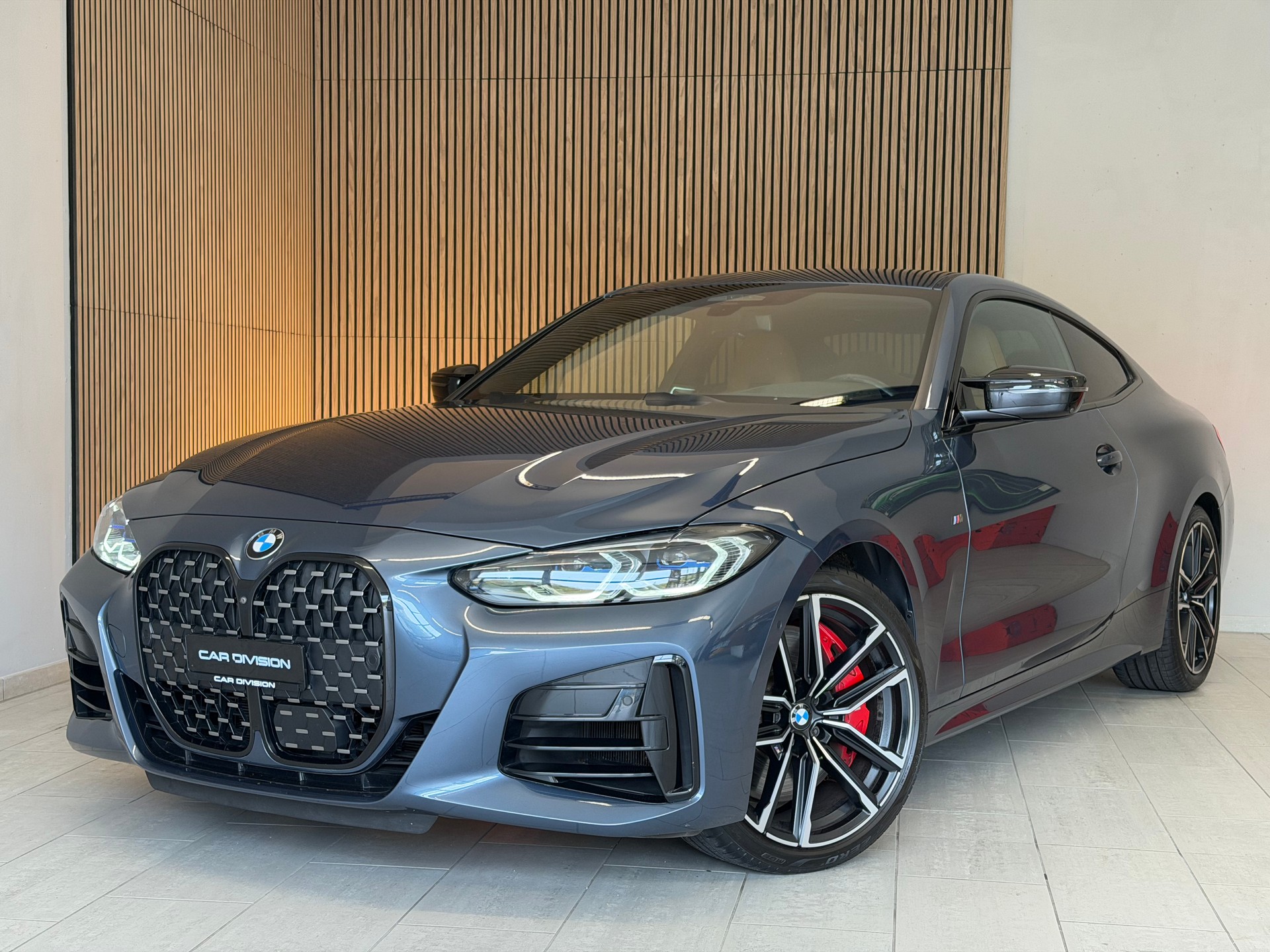 BMW M440i xDrive 48V Coupé Steptronic-image-3