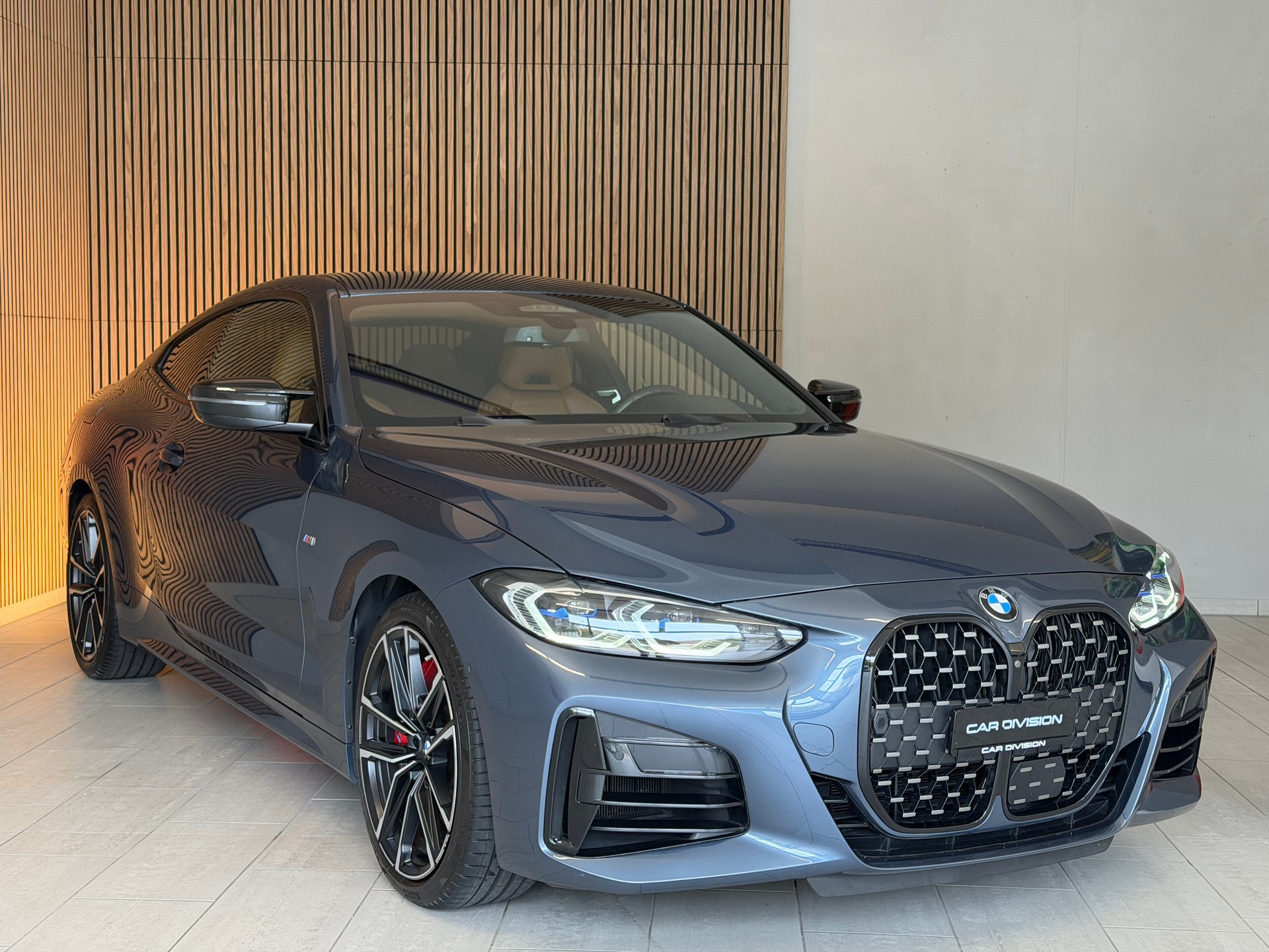 BMW M440i xDrive 48V Coupé Steptronic-image-5
